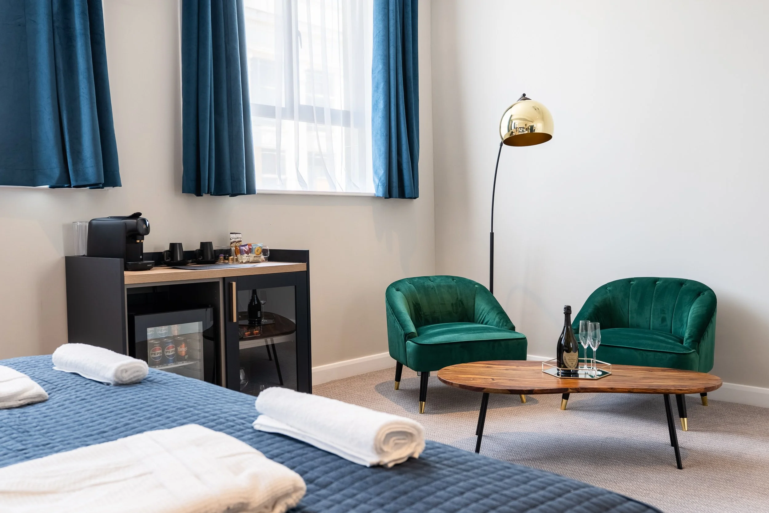 Bedroom two-7.jpg