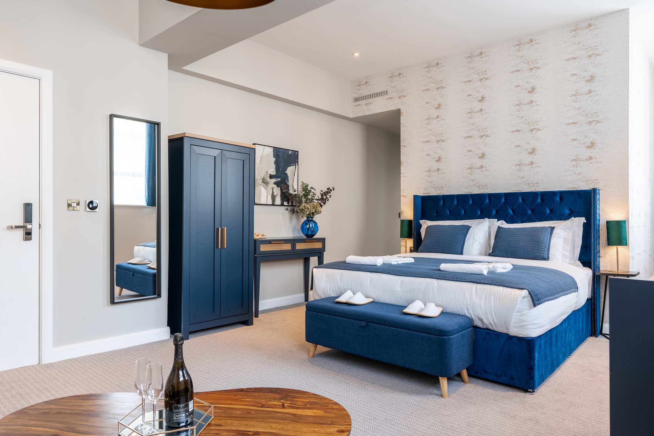 Bedroom two-3.jpg