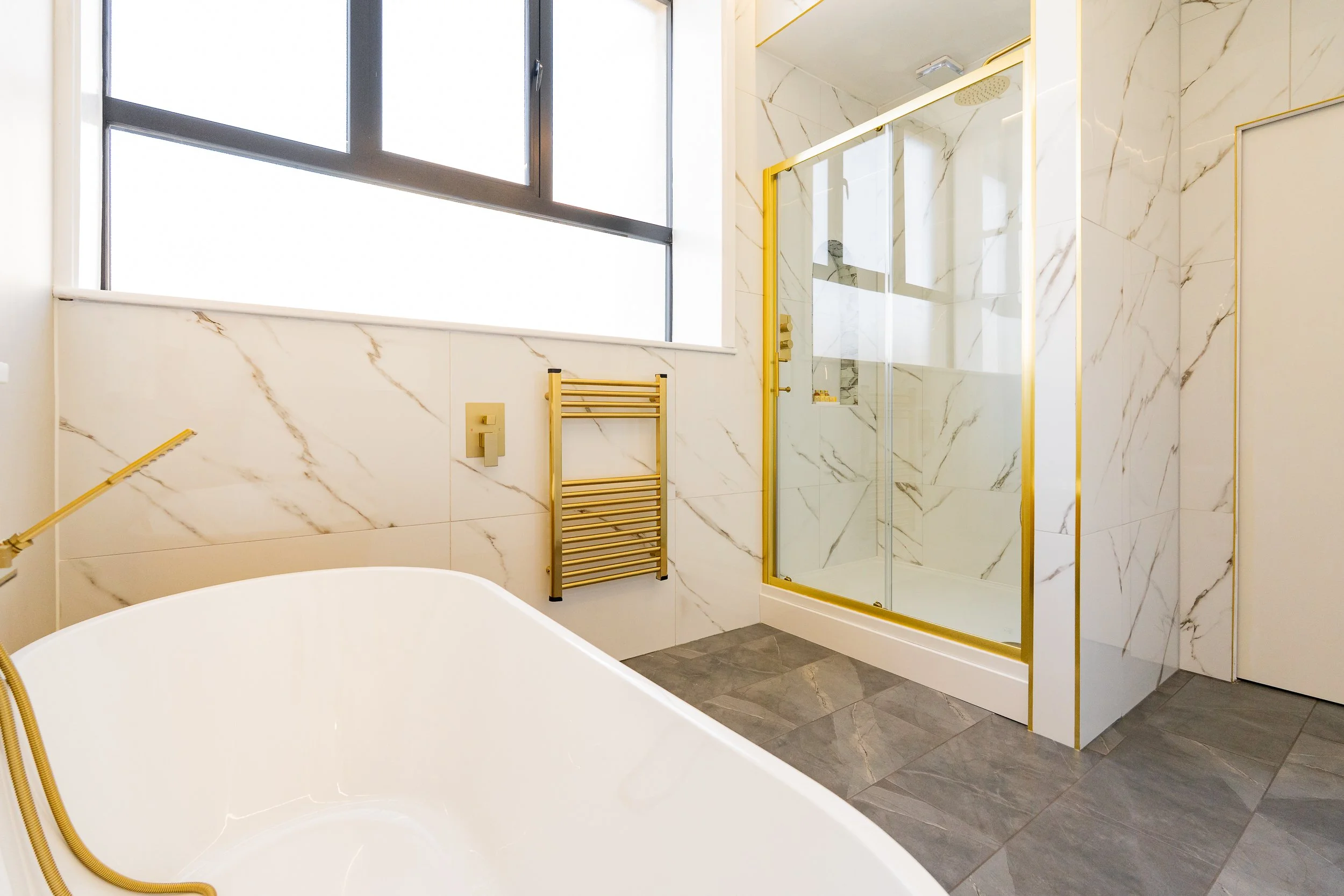Bathroom Two-2.jpg