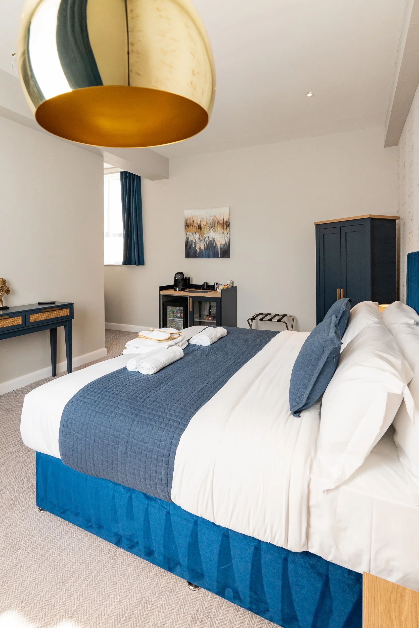 Bedroom 1-28.jpg