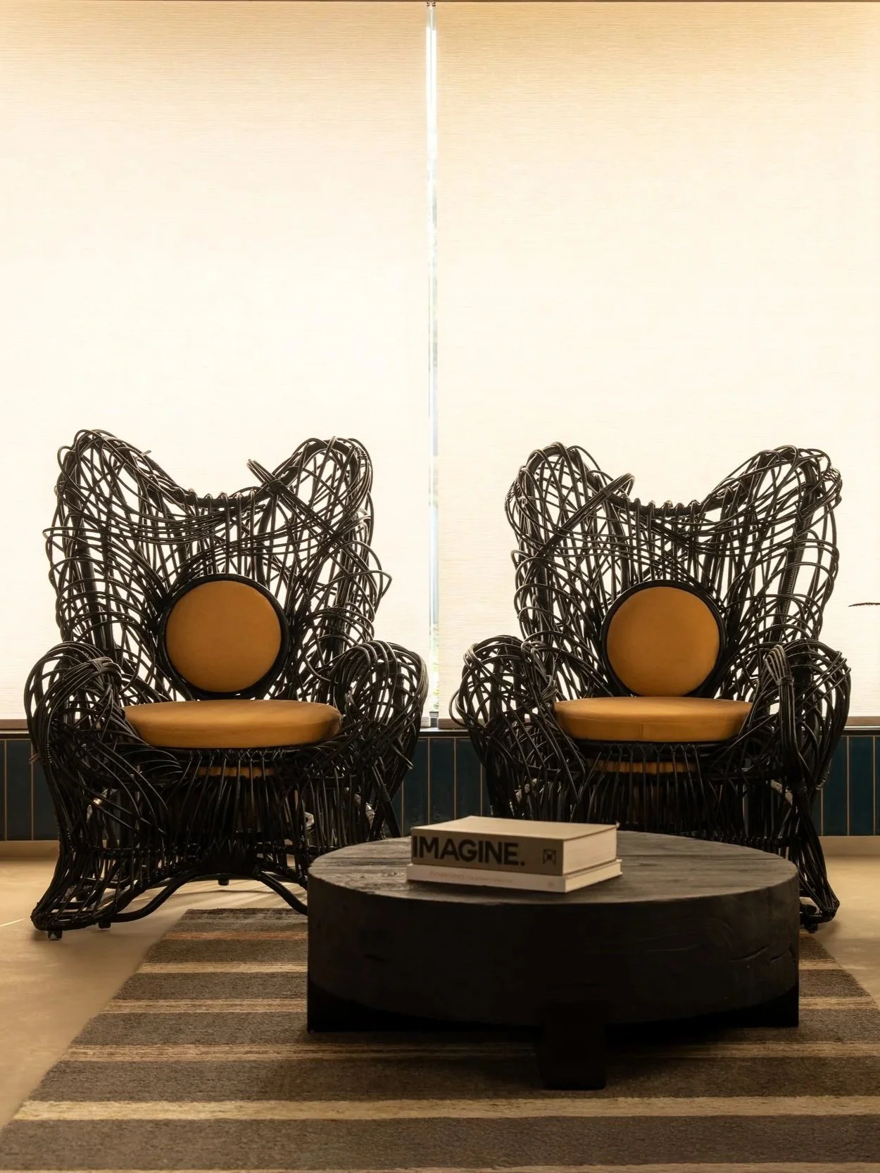 LOUNGE+1+.jpg