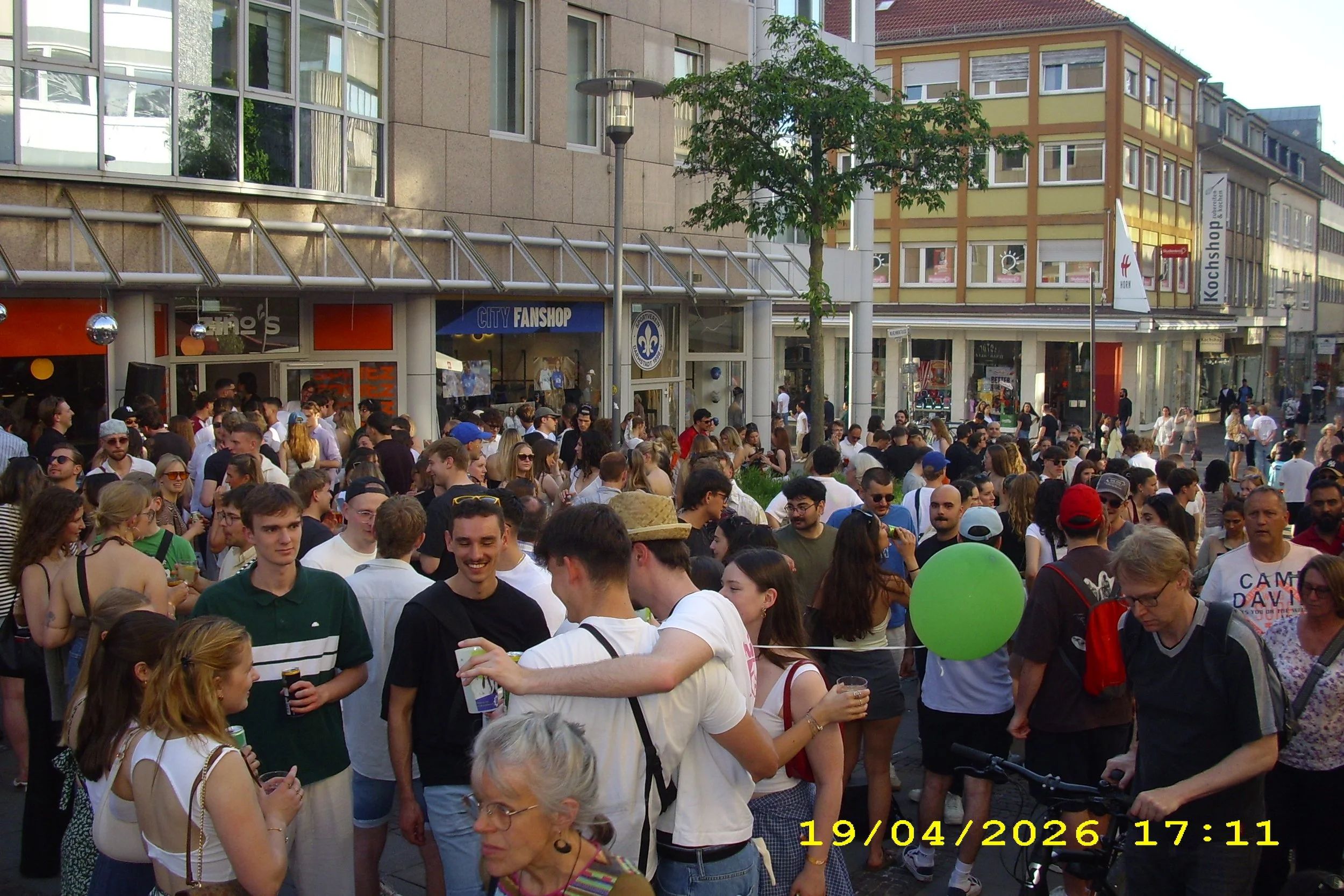DSCI1823 2.JPG