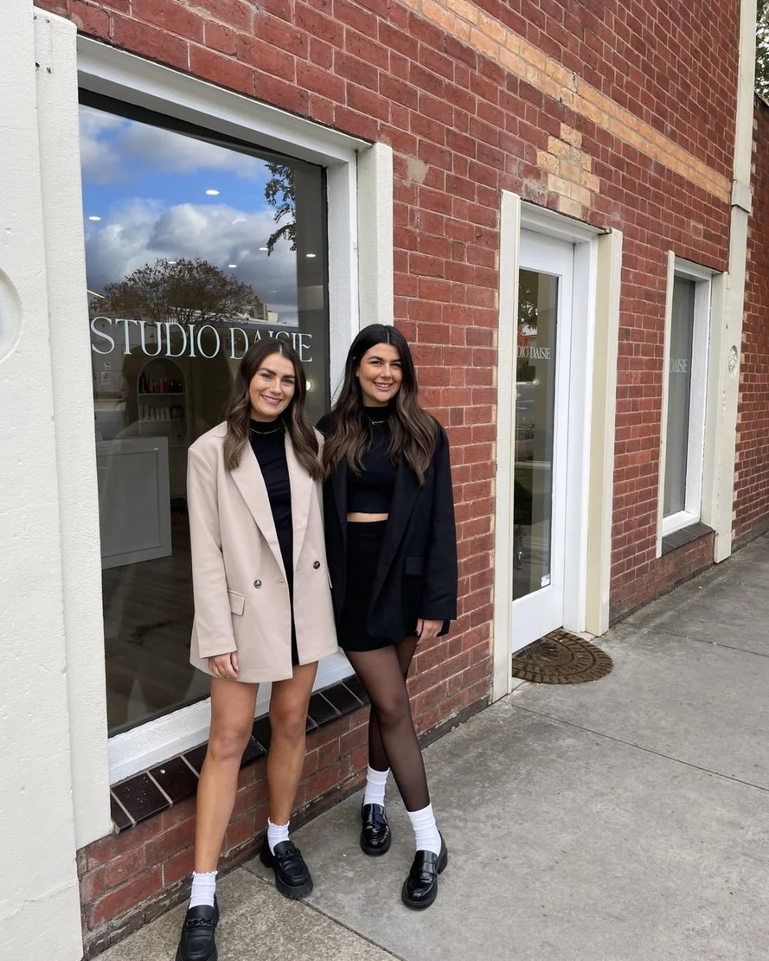 A little note from Tara 💌

They say never go into business with friends&hellip; but two stubborn, passionate Tauruses were always going to make it work ♉️✨
As we recently celebrated 3 years of Studio Daisie, I can&rsquo;t help but reflect on the tru