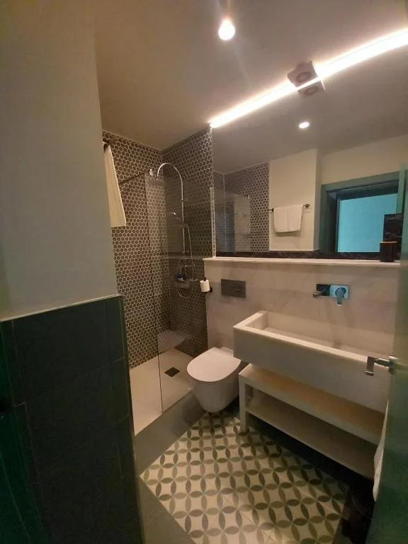 558747170.jpg