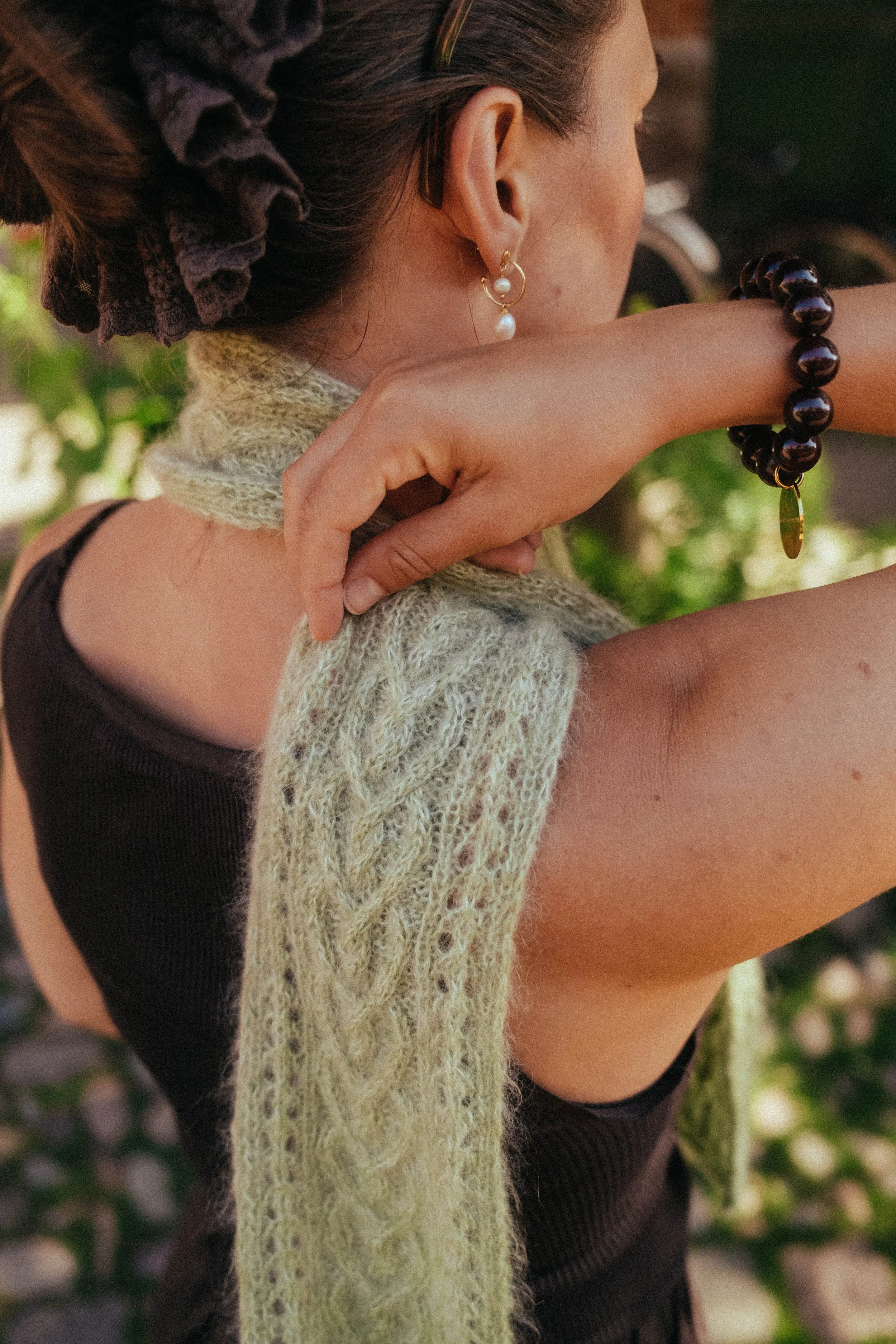 Tvinna Scarf 1.jpg
