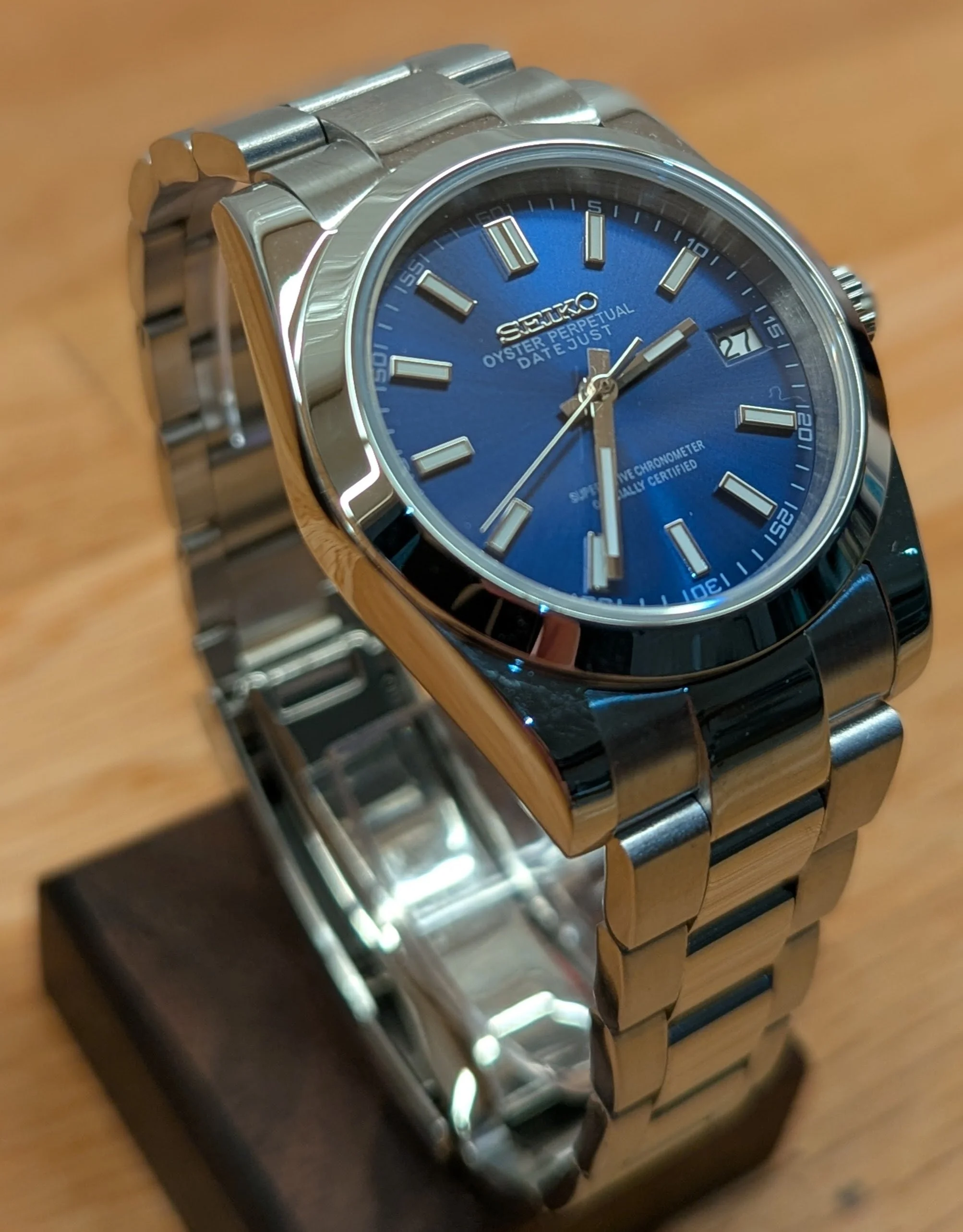 Seiko MOD SeikoJust plain polished bezel & oyster bracelet