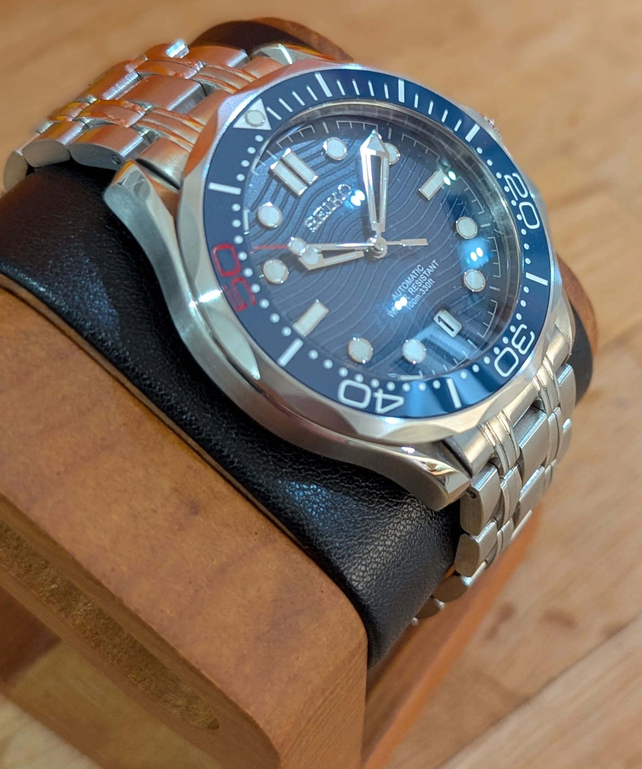 Seiko MOD Seikomaster Blue dial 6 o’clock date