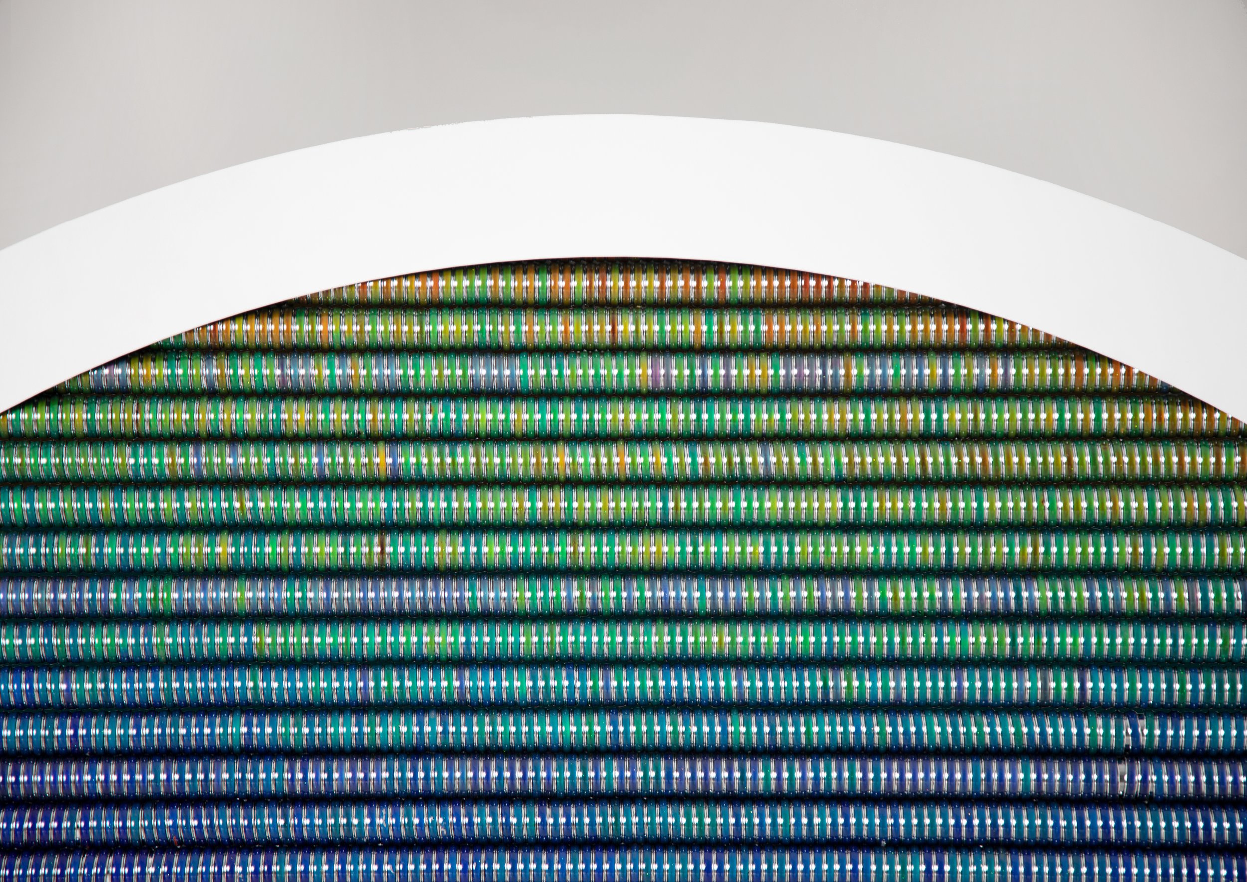 Mood, 2022. 1.8x1.8m. Powder coated steel frame with 10,000 mood rings controlled by programmable heat pads