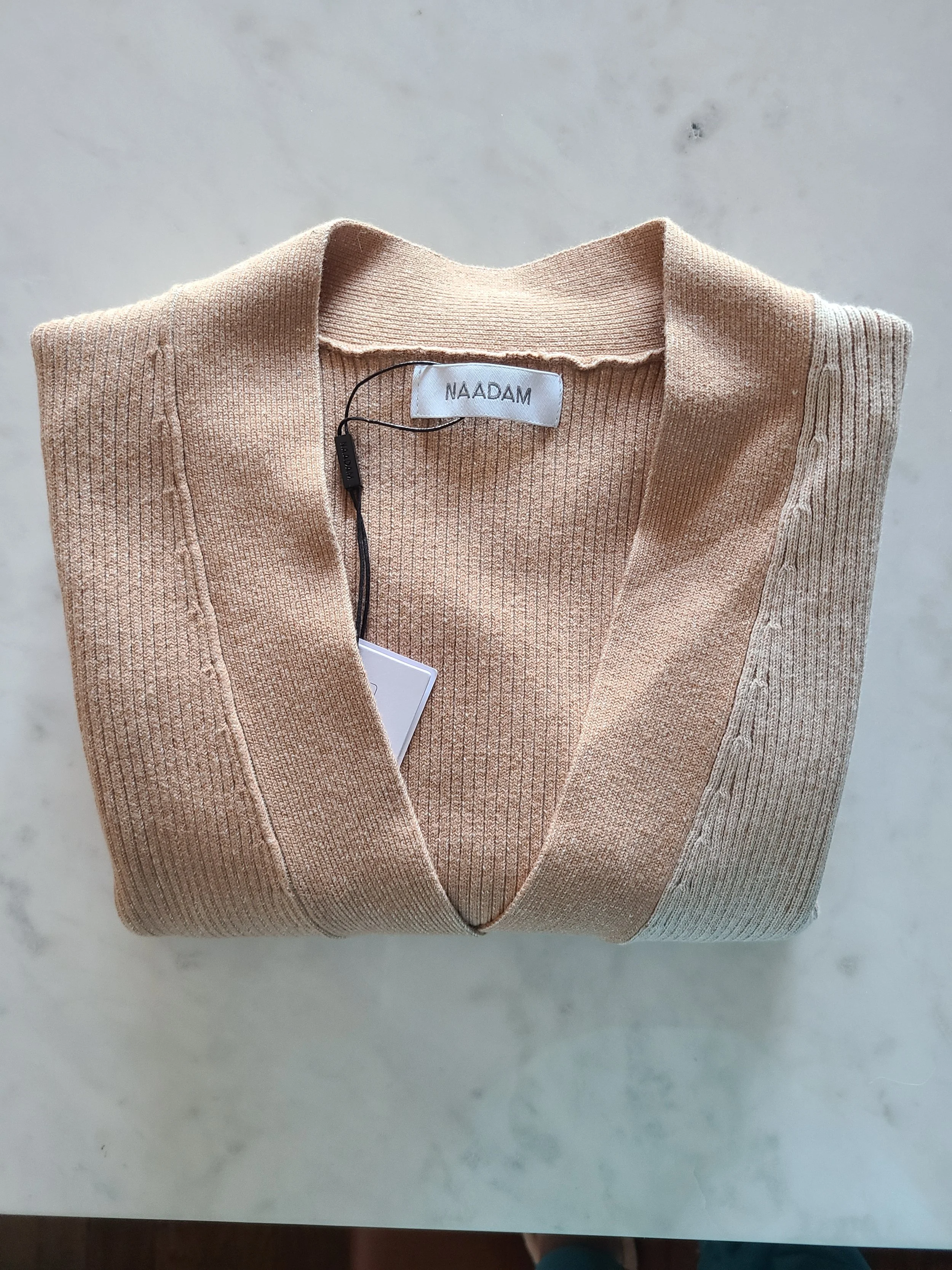 NAADAM — Twisted Rib-Knit Sweater in Tan (Size Medium)