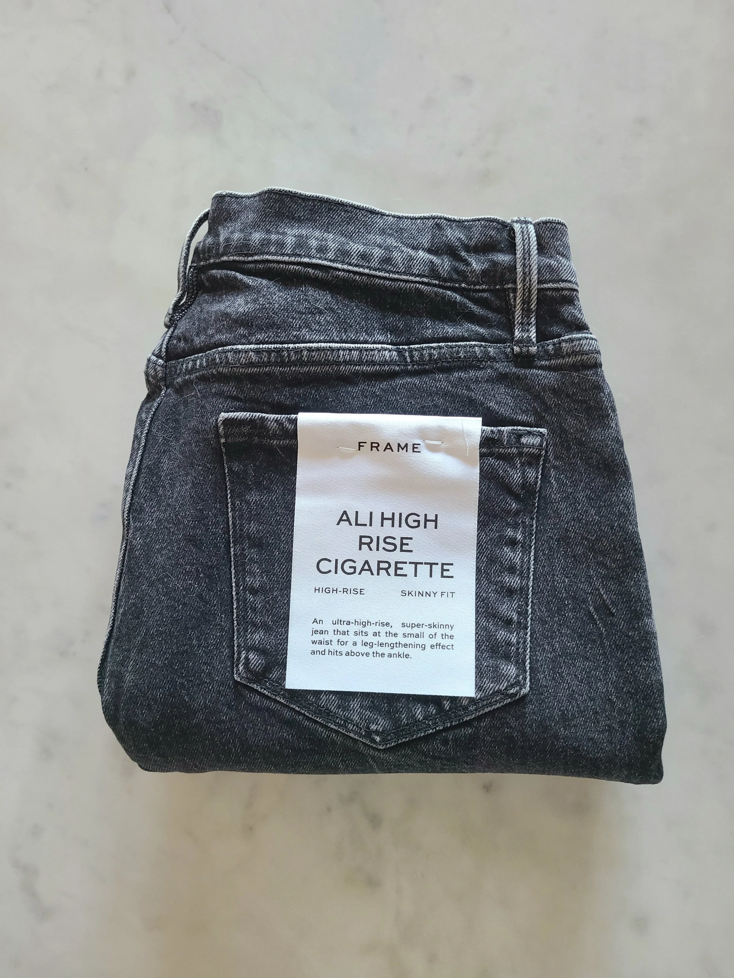 FRAME — Ali High-Rise Cigarette Jeans in 'Edgy' (Size 32, NWT)