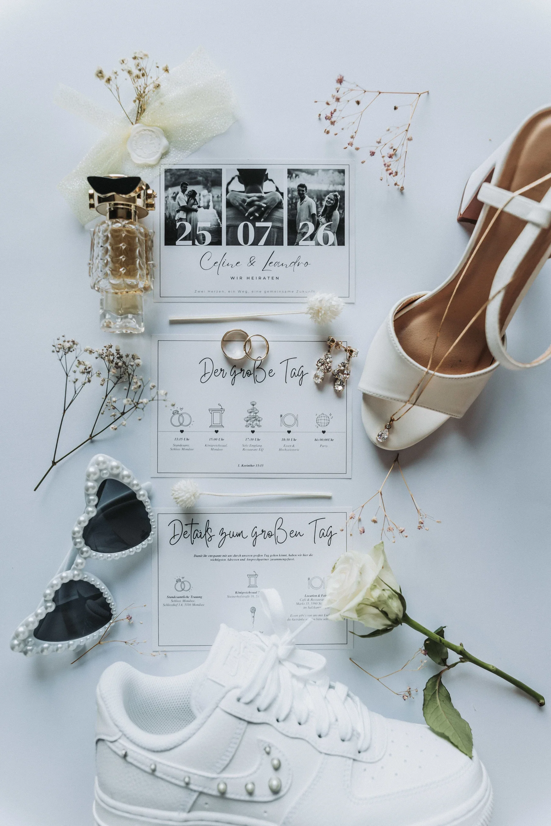 Eheringe, Schmuck und Hochzeitspapeterie.