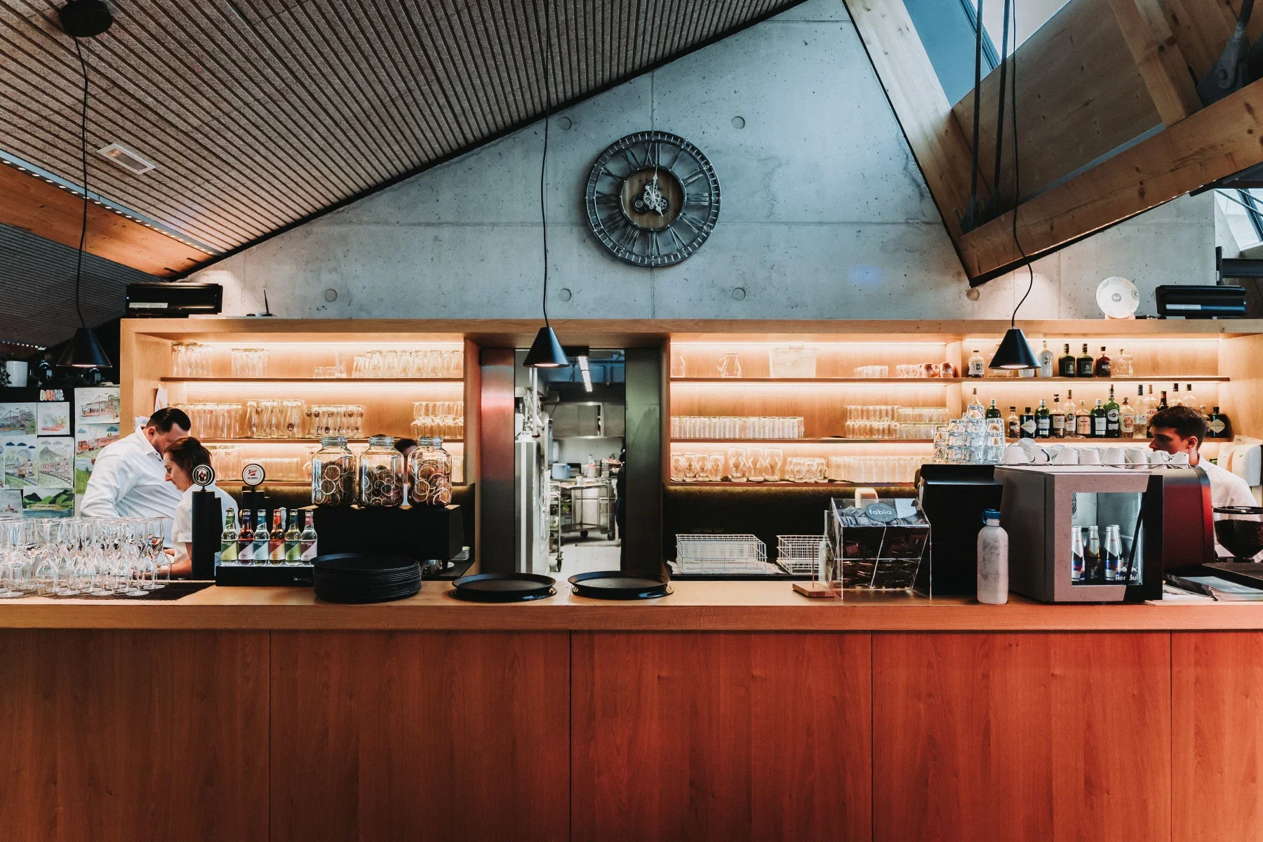 Die Bar in der Hochzeitslocation.