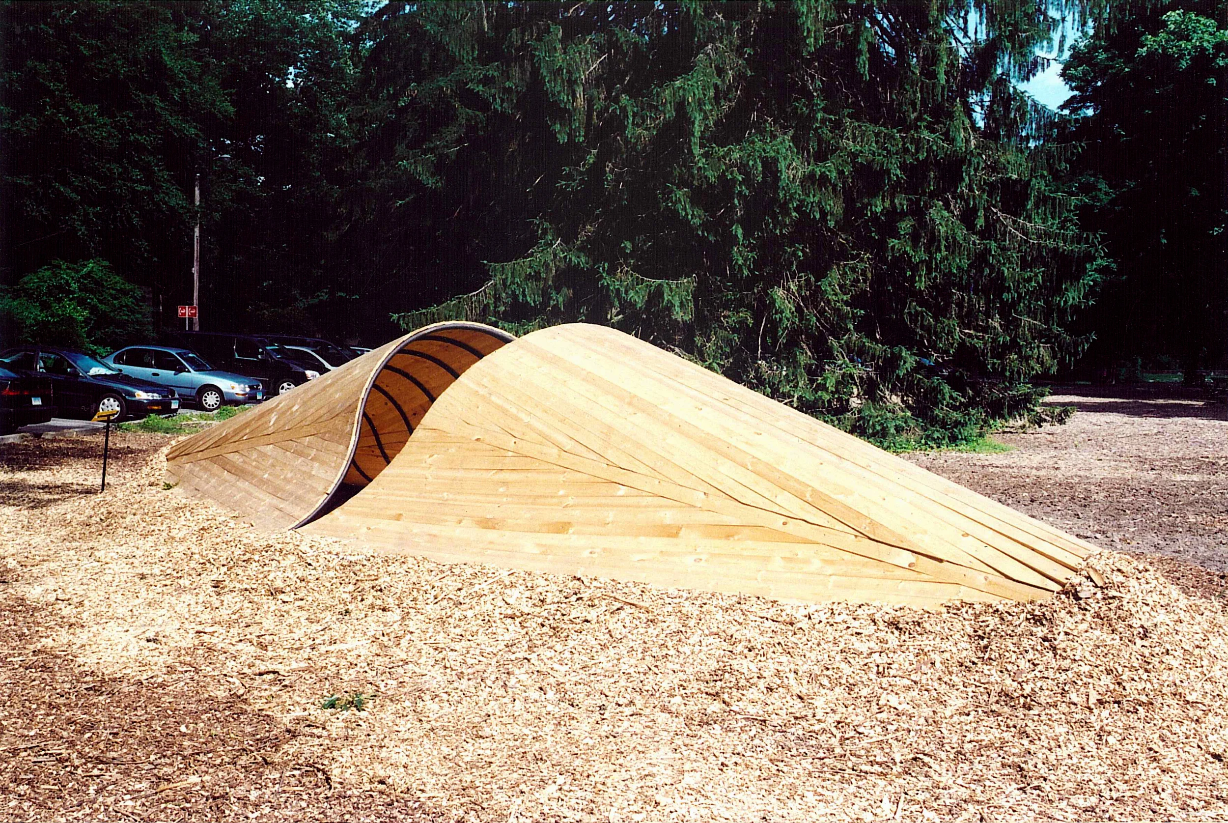 STM.EXT.jpg