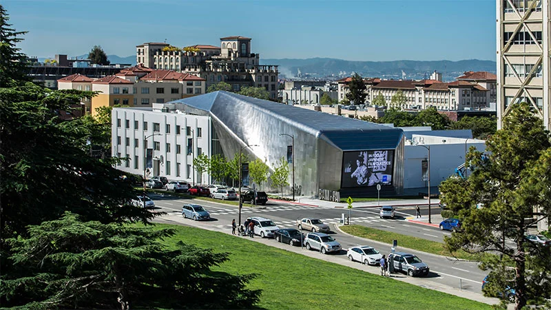 Berkeley Art Museum & Pacific Film Archive |  
Work done with Diller Scofidio + Renfro.

Renderings: Diller Scofidio + Renfro