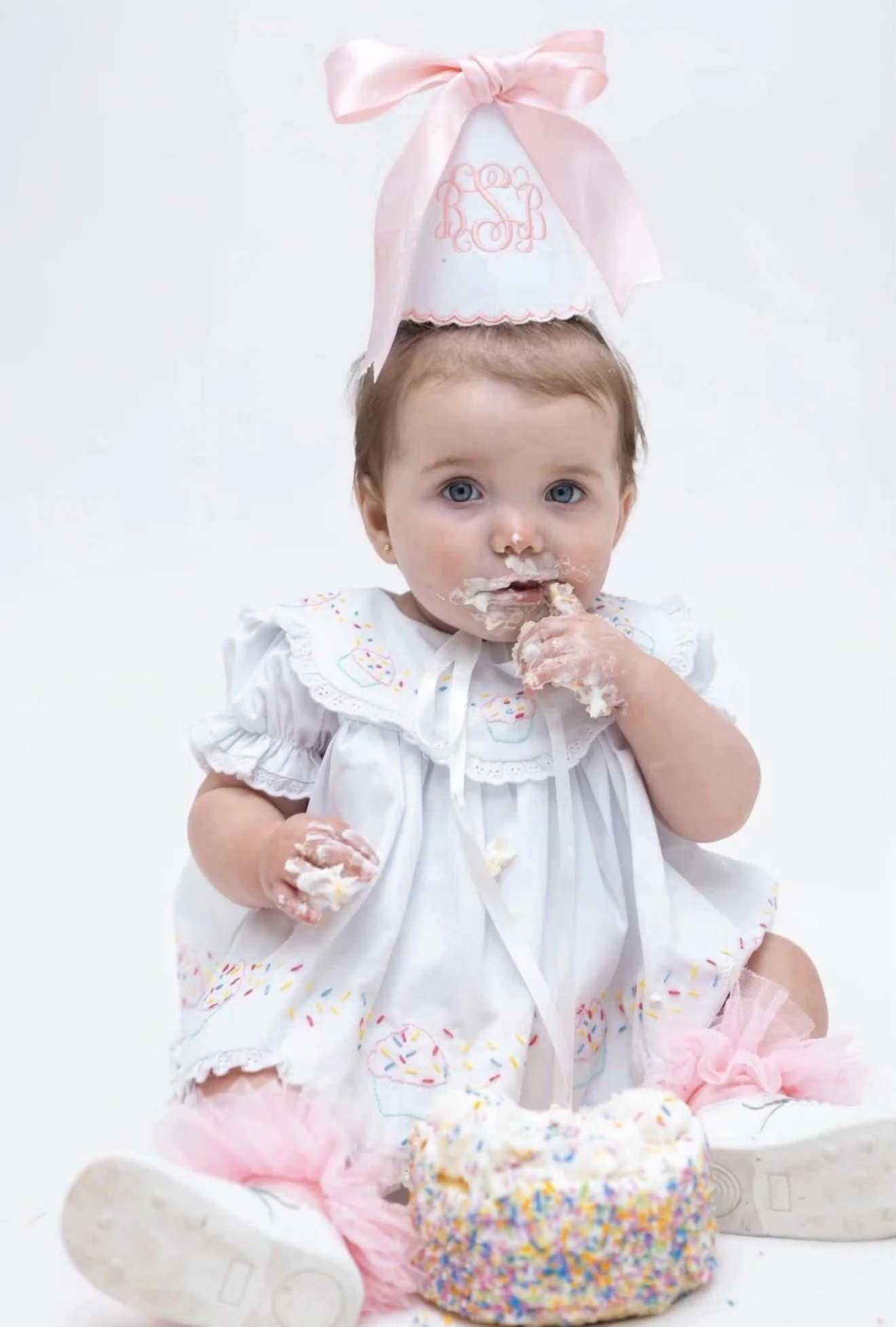 Scalloped Bottom Party Hat with Bow Top