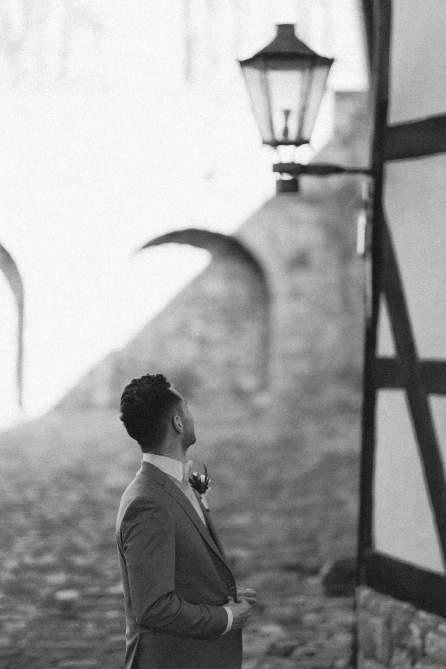 Hochzeitsfotografie im Burghof der Burg Dringenberg