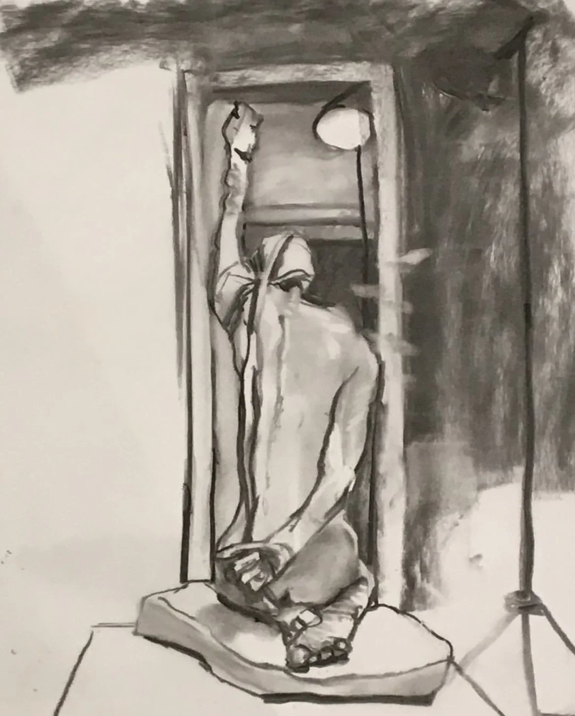 Rich with hood, mirror and studio lamp