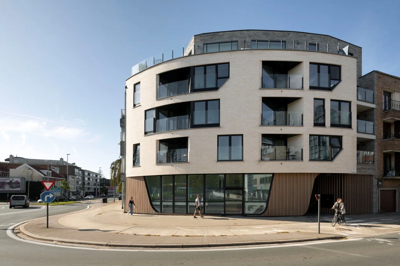 Residentie Vos | Gent | 7 appartementen en commerciële ruimte | 2021