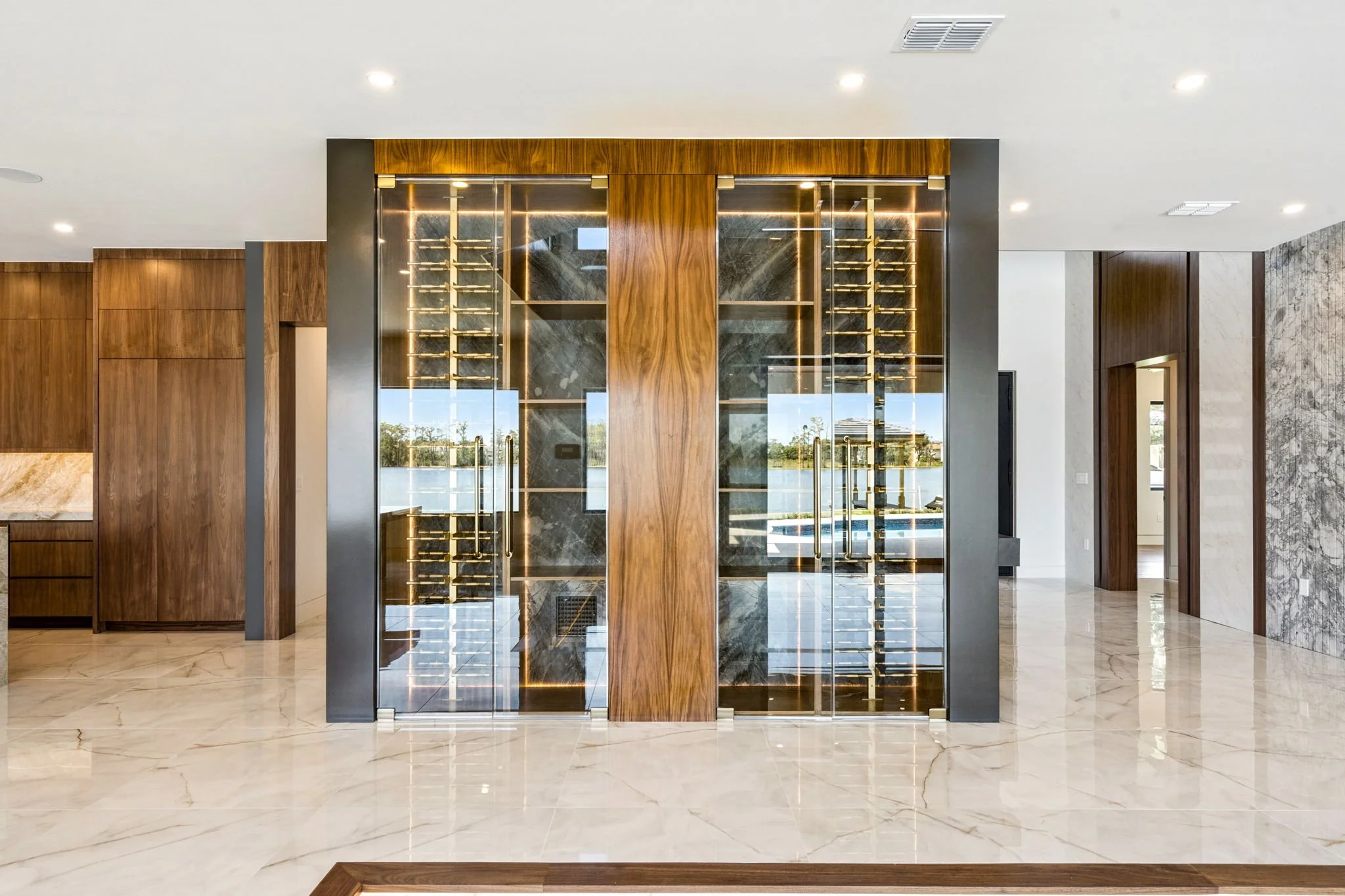9-web-or-mls-9117_Bay_Point_Dr_Orlando_FL_32819_DSC07130 (2).jpg