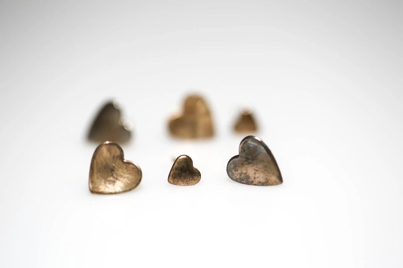VINTAGE GOLD HEART EARRINGS