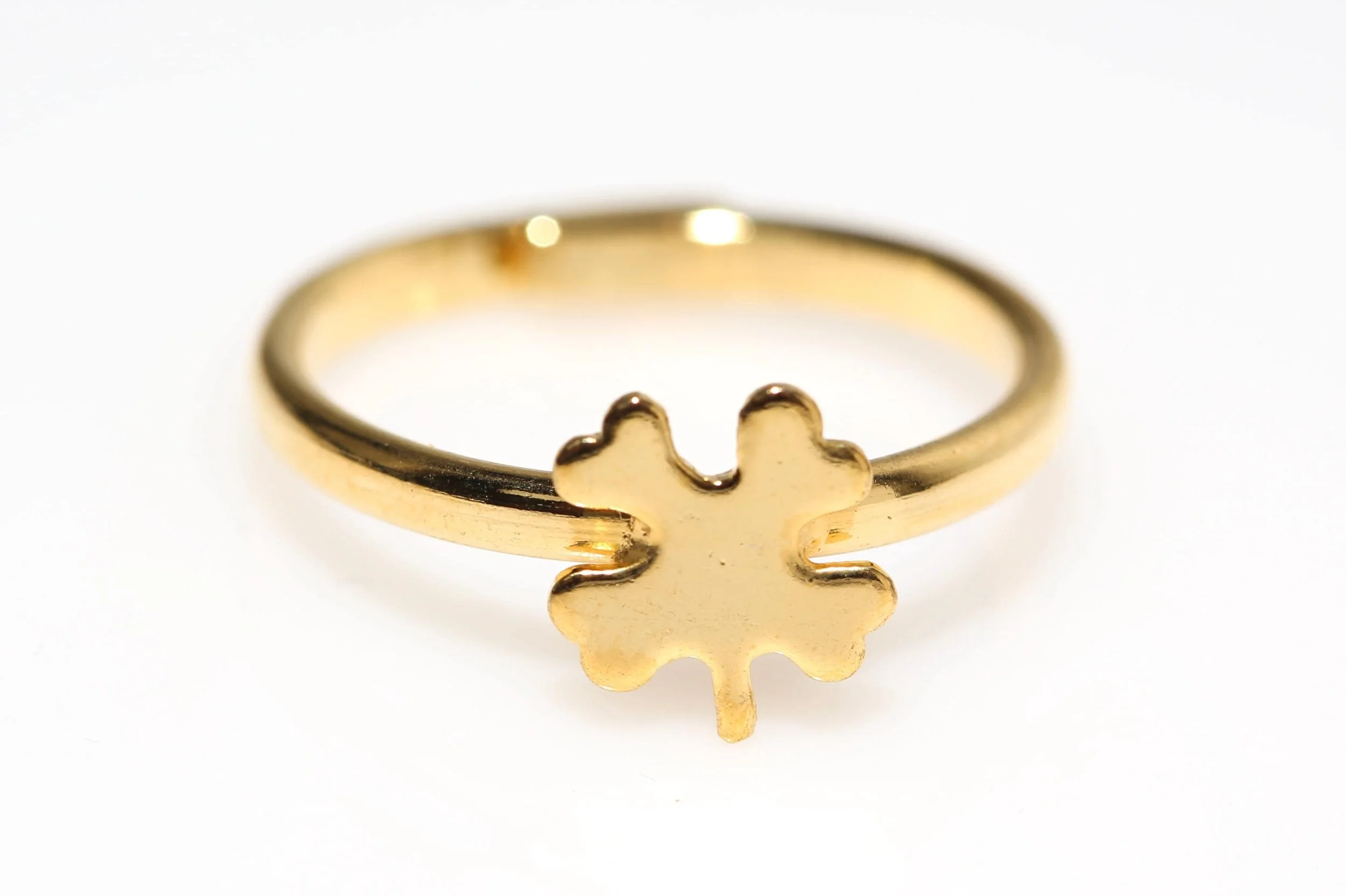 VINTAGE LUCKY CLOVER RING