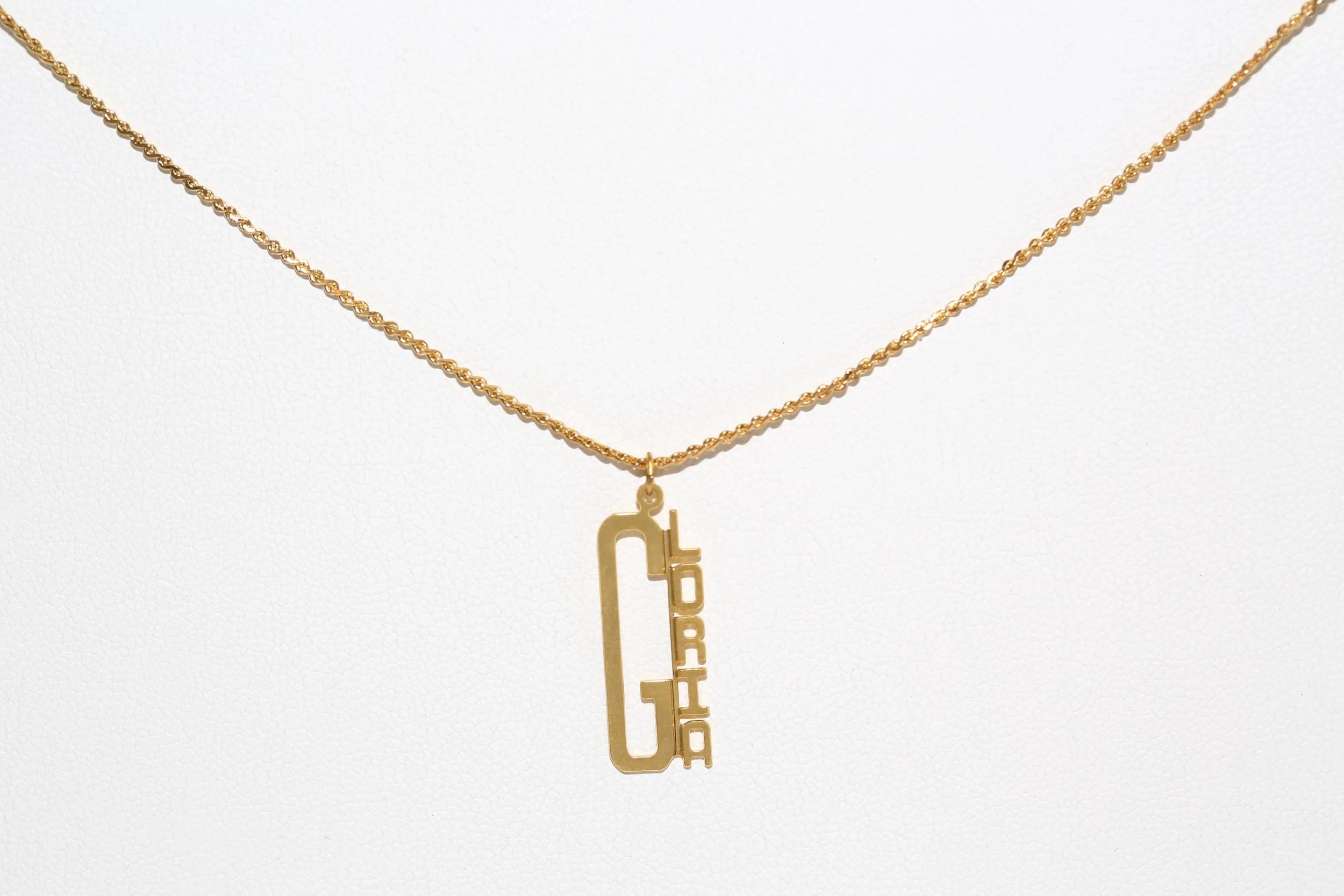 VINTAGE GLORIA NECKLACE