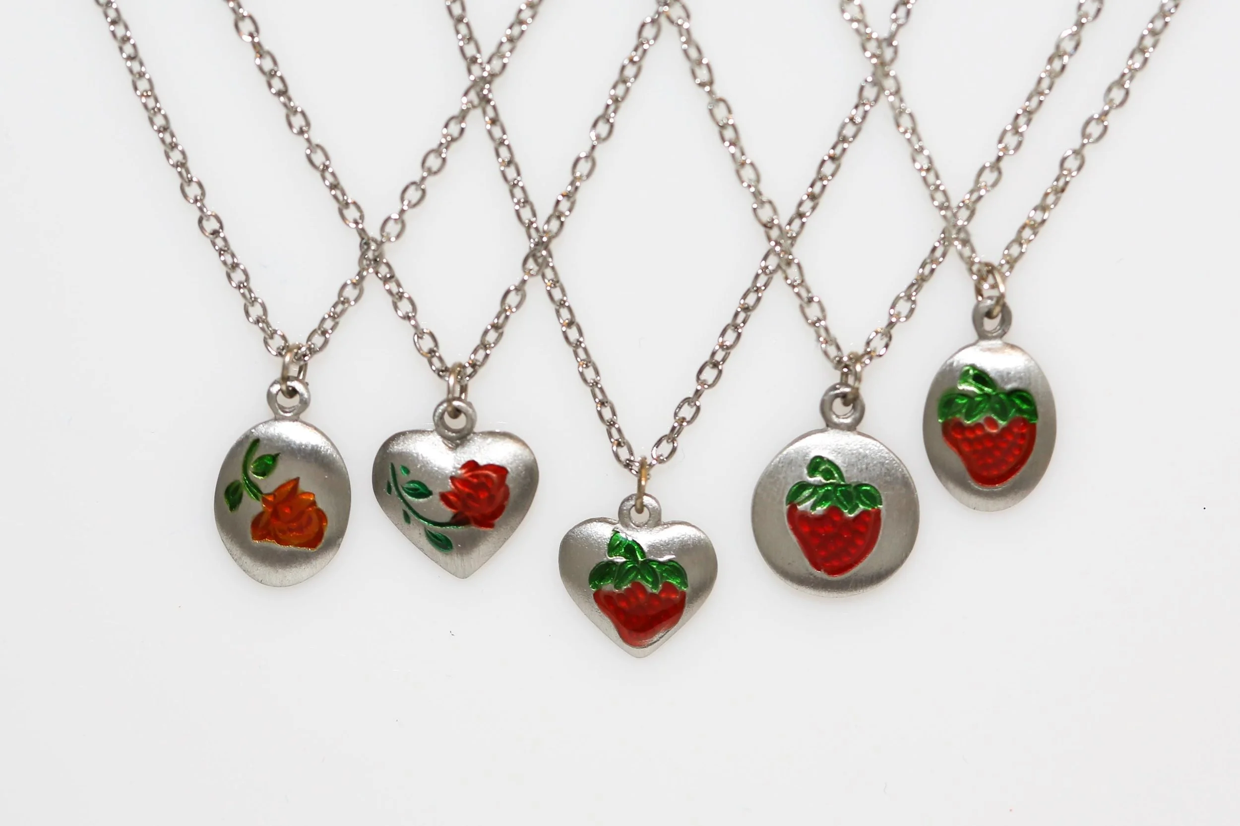 GENUINE PEWTER HEART NECKLACE - STRAWBERRY ROSE