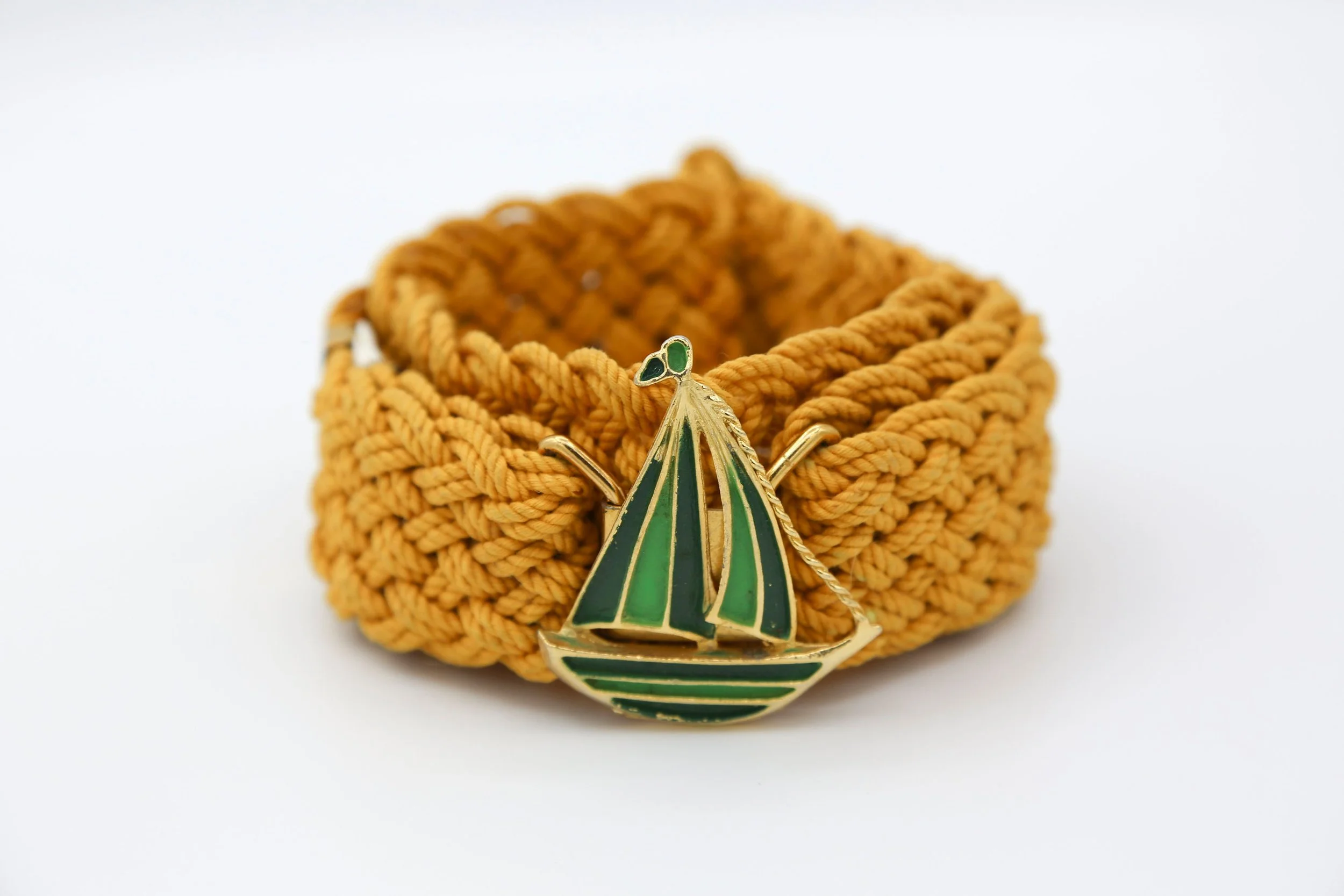 VINTAGE MACRAME SAILBOAT BELT