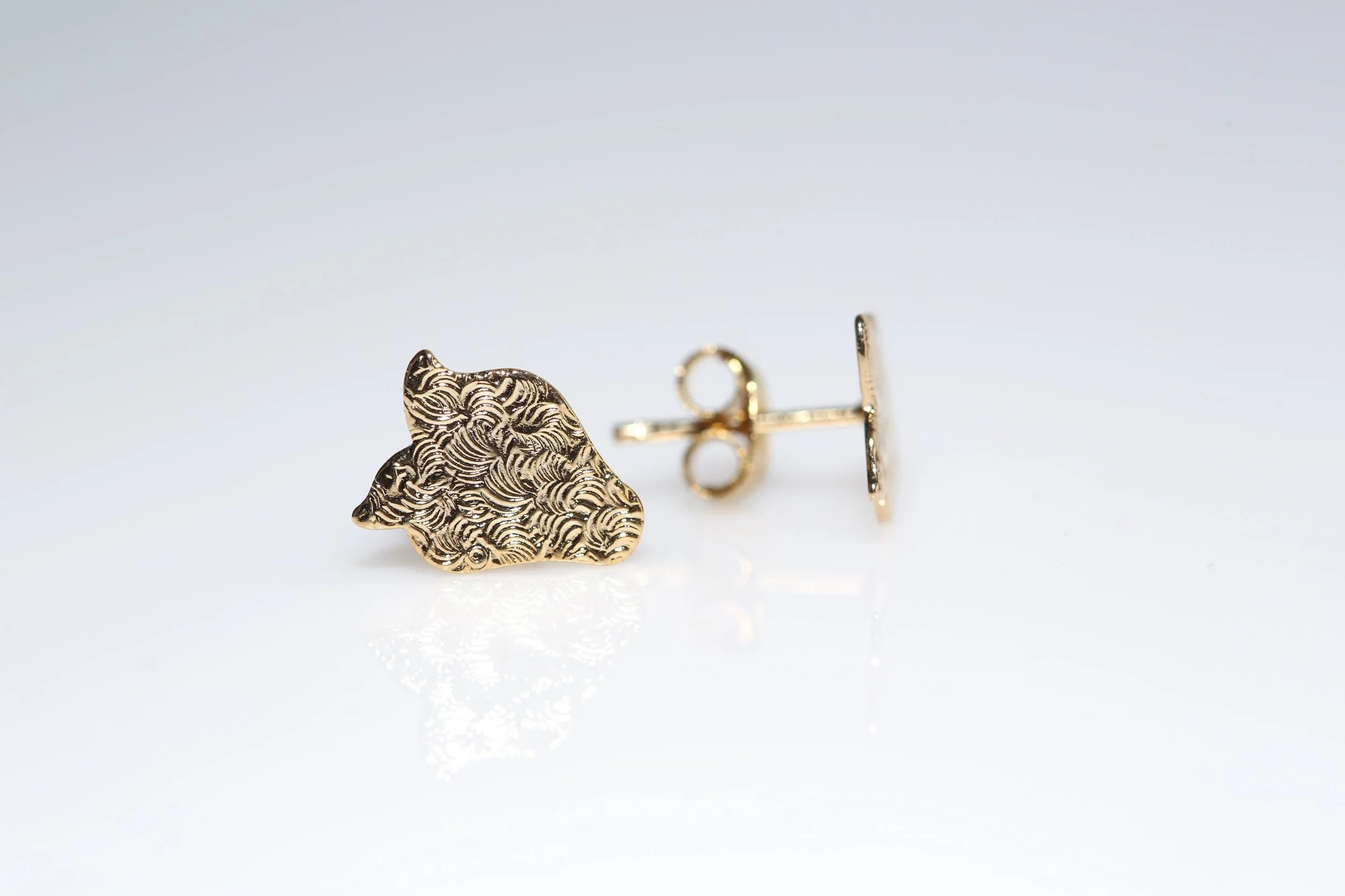 GOLDEN STRAWBERRY STUDS