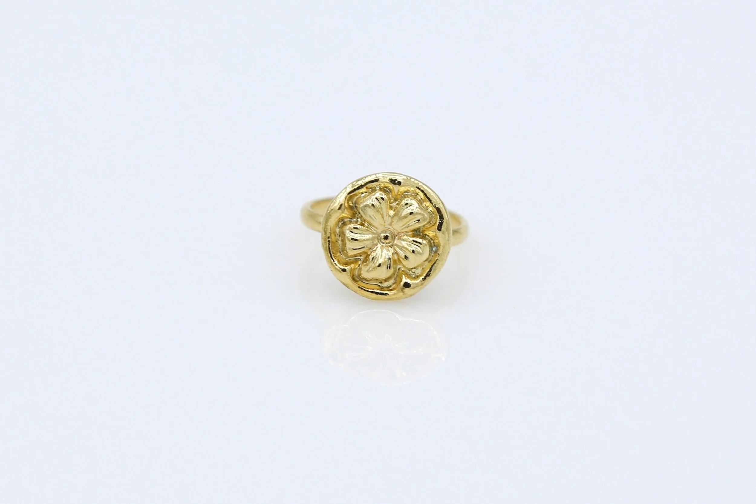 VINTAGE GOLD FLOWER RING