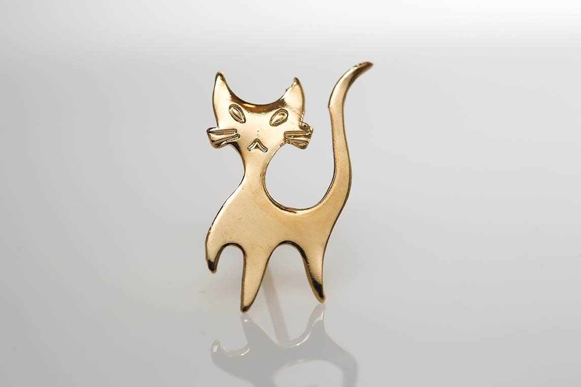 VINTAGE MOD CAT PIN