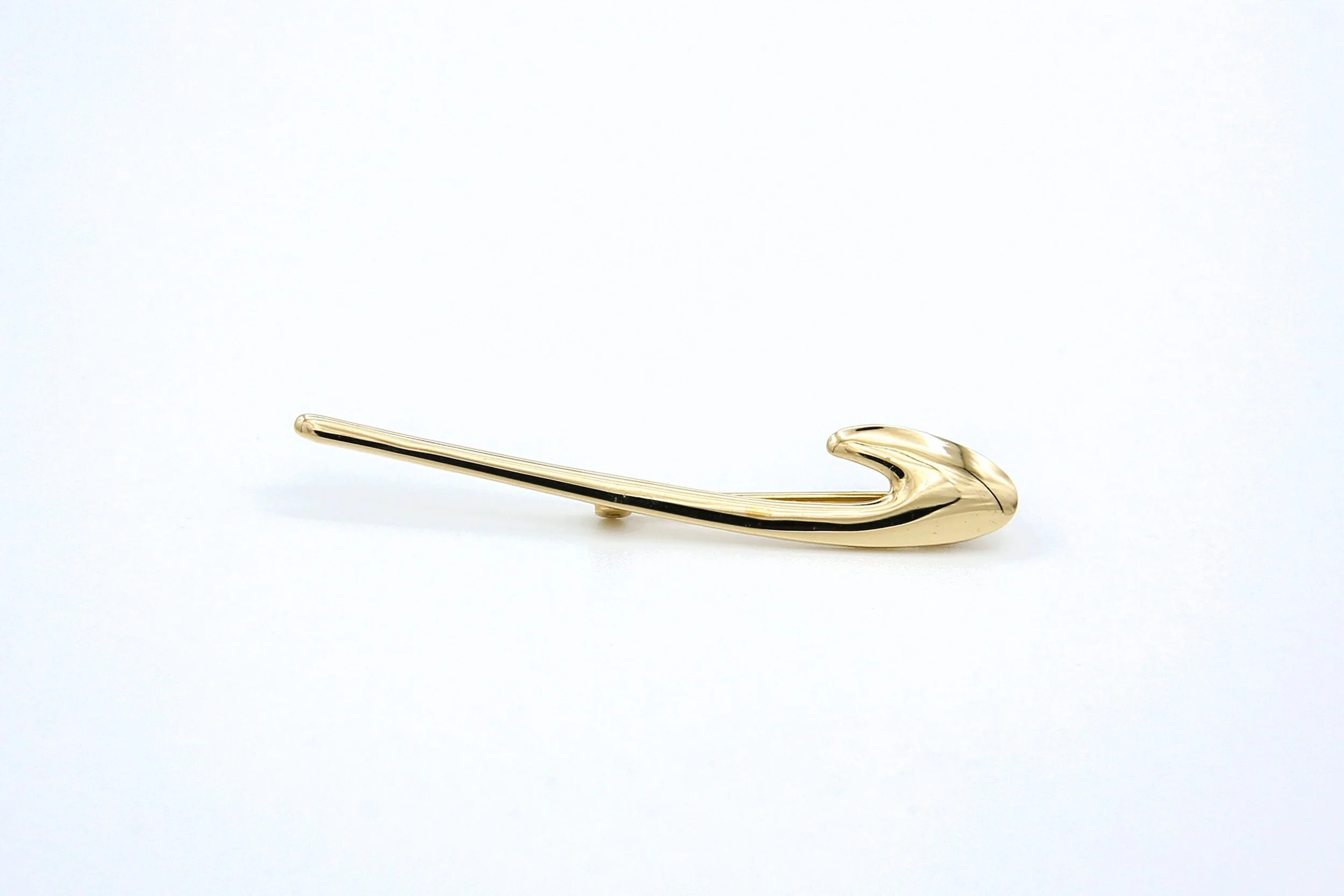 1980 SARAH COVENTRY CONTOUR PIN
