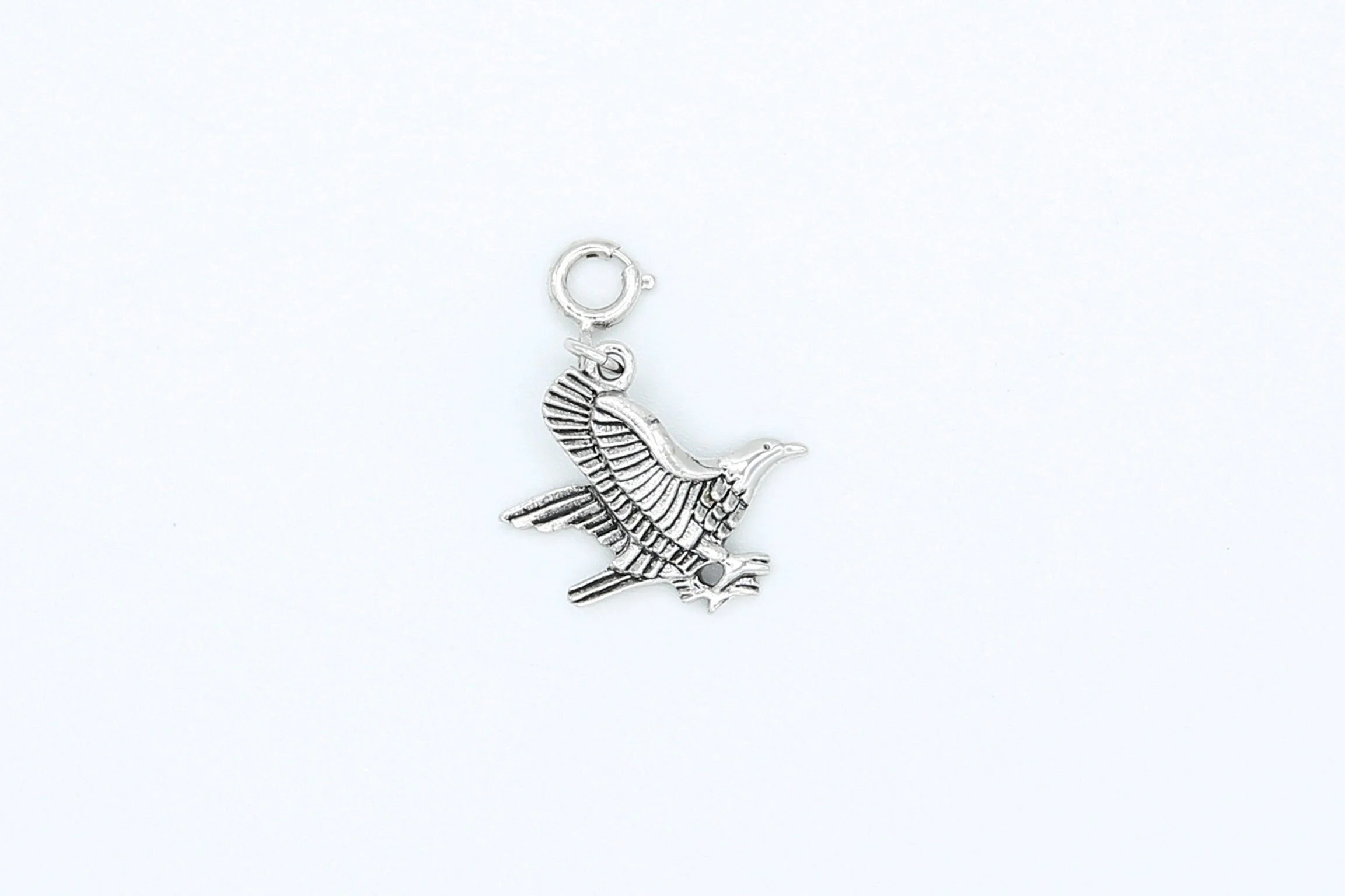 1979 SARAH COVENTRY ENDANGERED SPECIES EAGLE CHARM