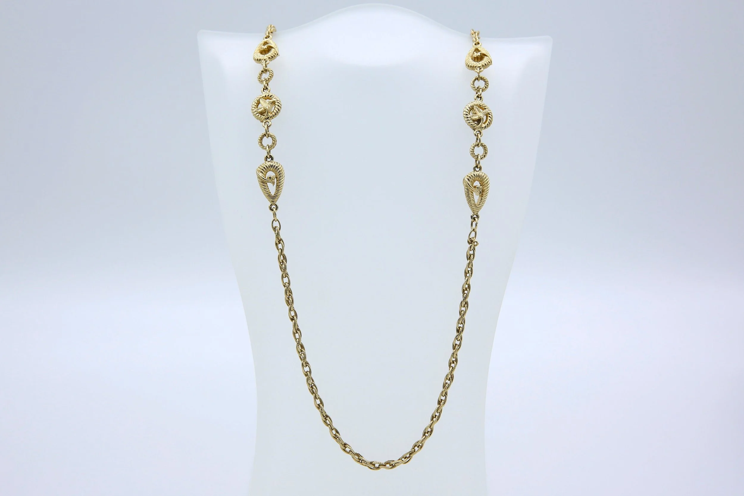 1977 SARAH COVENTRY JUBILEE NECKLACE