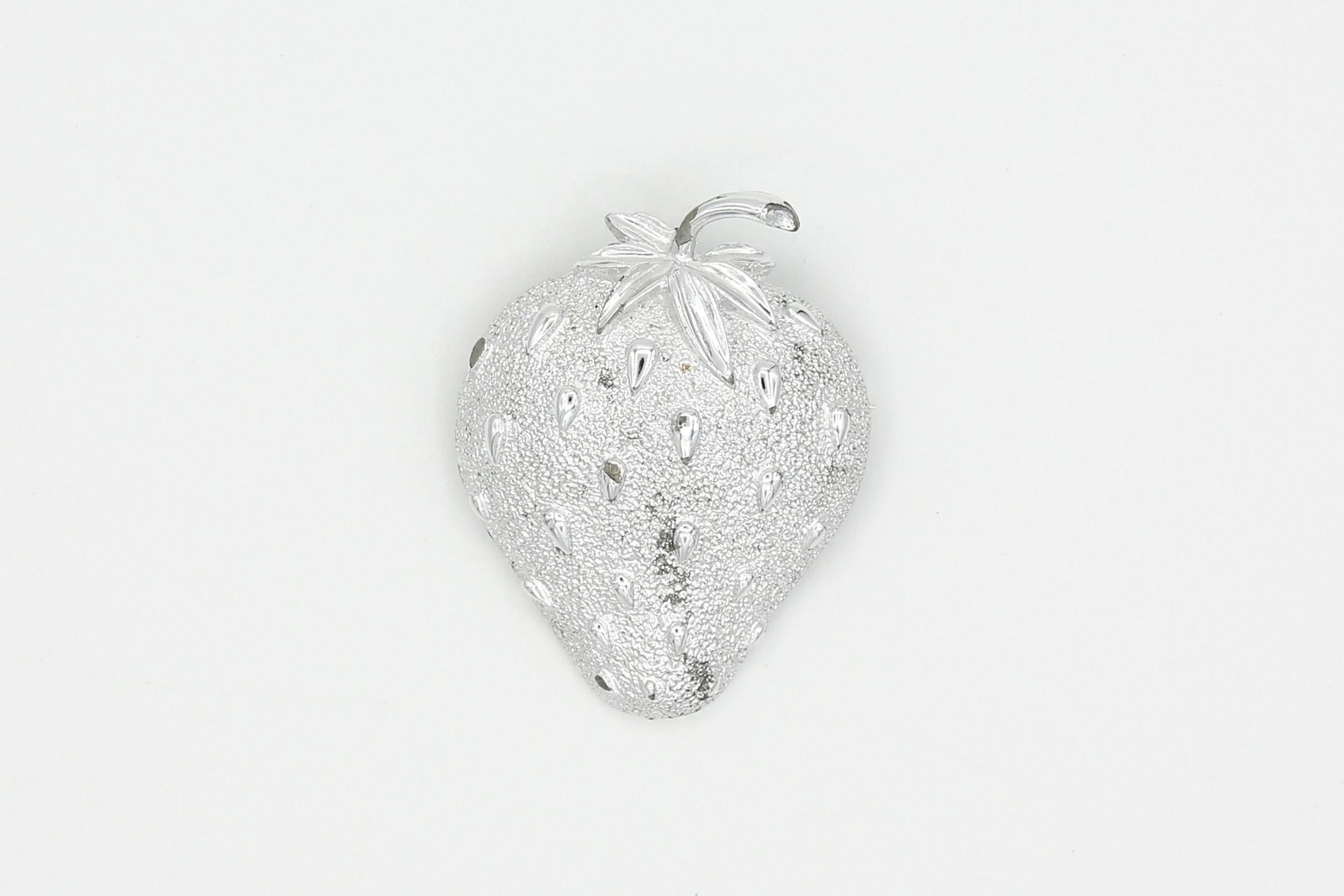 1968 SARAH COVENTRY STRAWBERRY ICE BROOCH