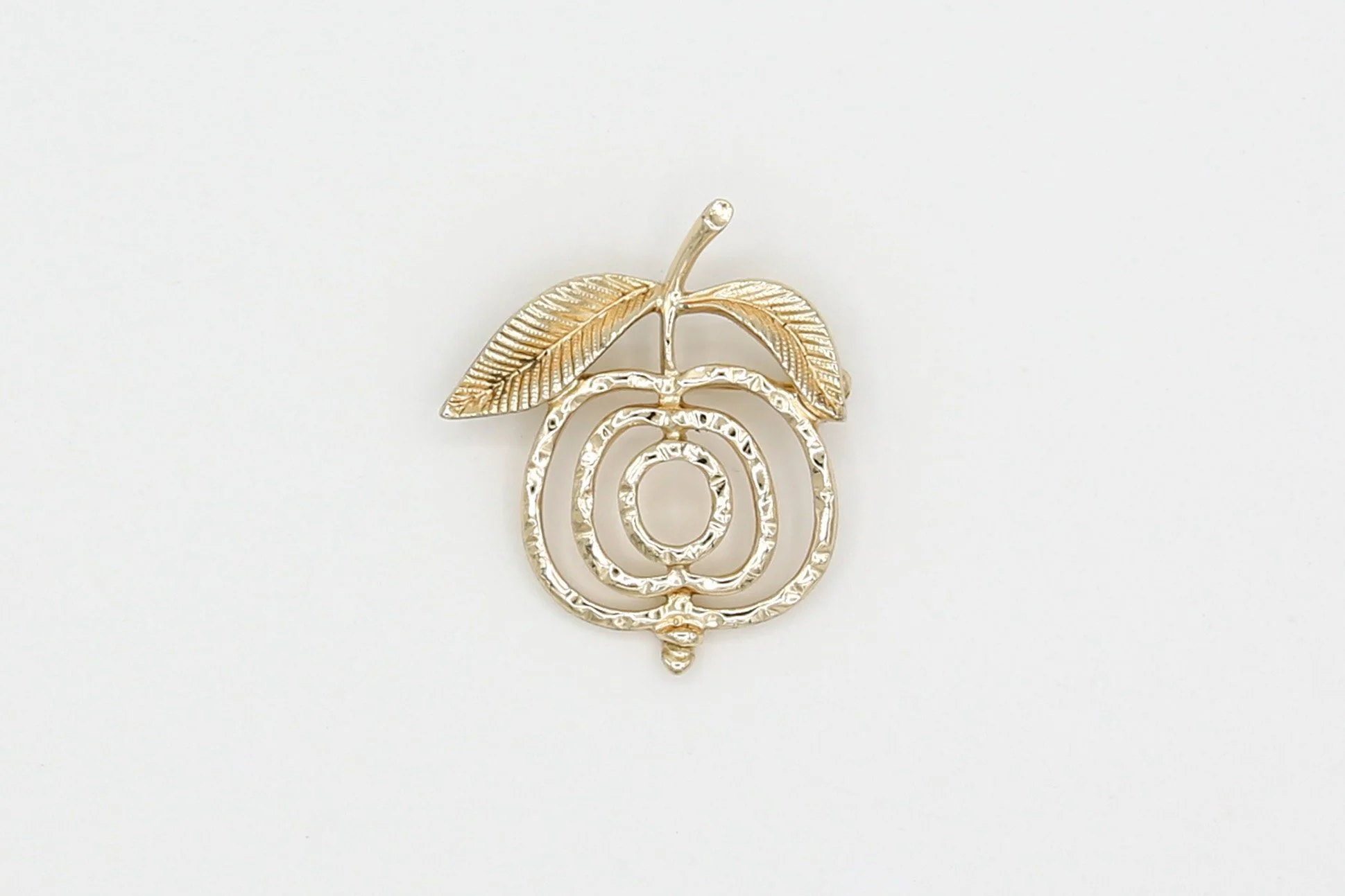 1972 SARAH COVENTRY SAUCY BROOCH