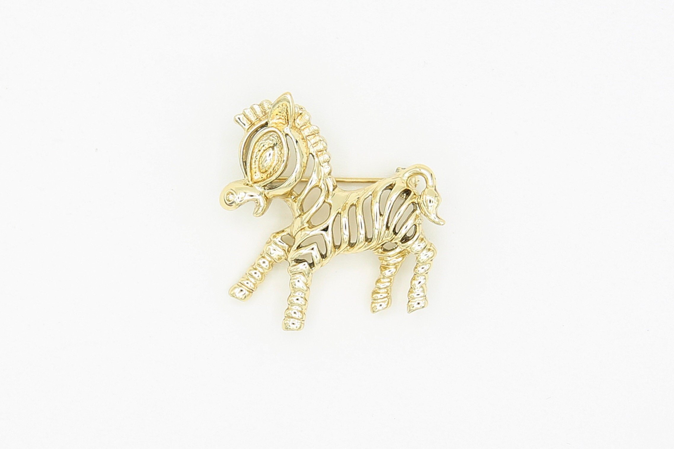 1969 SARAH COVENTRY ZEBRA PIN