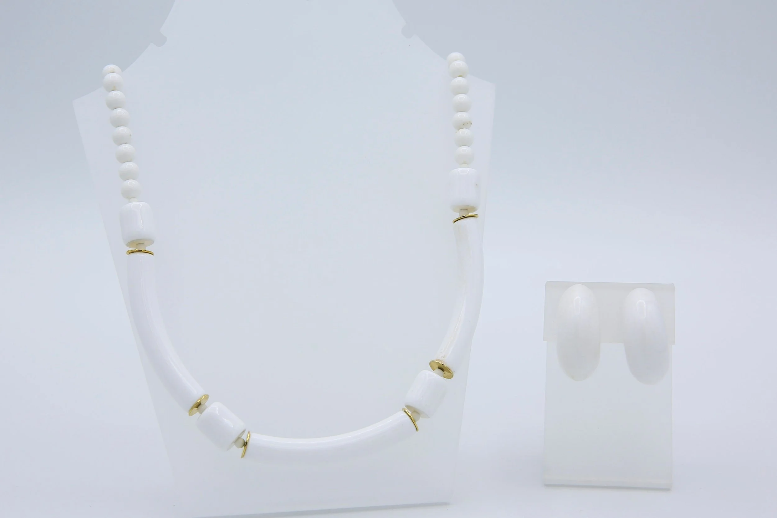 1978 SARAH COVENTRY WHITE MAGIC SET