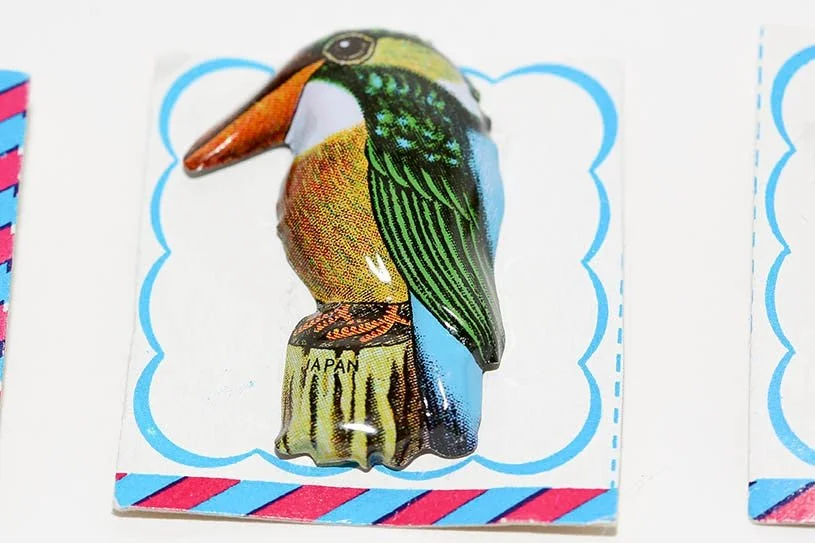 VINTAGE TIN BIRD PINS