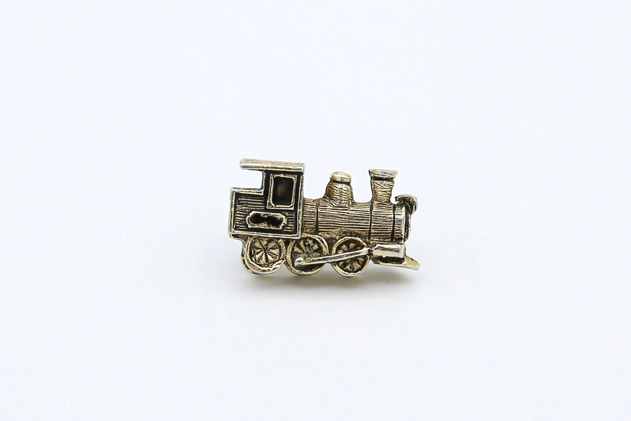 1964 SARAH COVENTRY SANTA FE TIE TAC