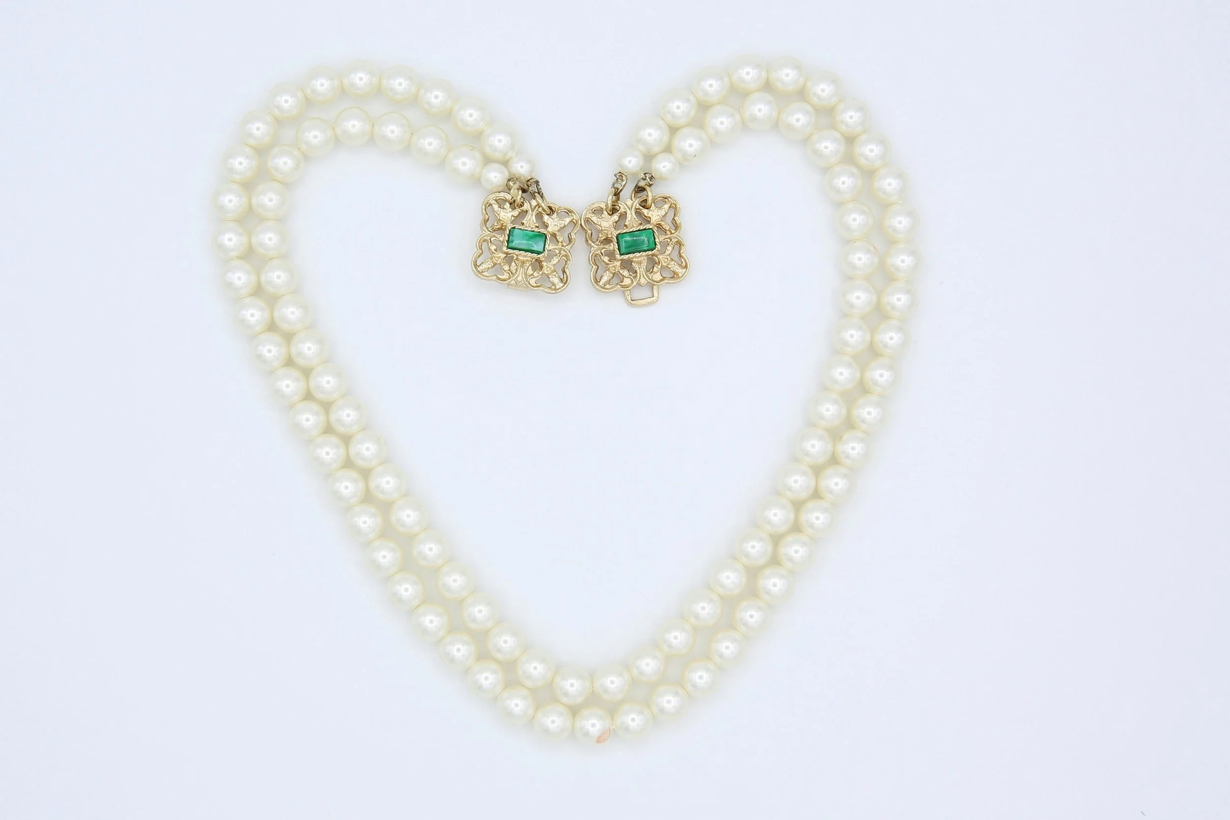 1974 SARAH COVENTRY HIGH SOCIETY NECKLACE