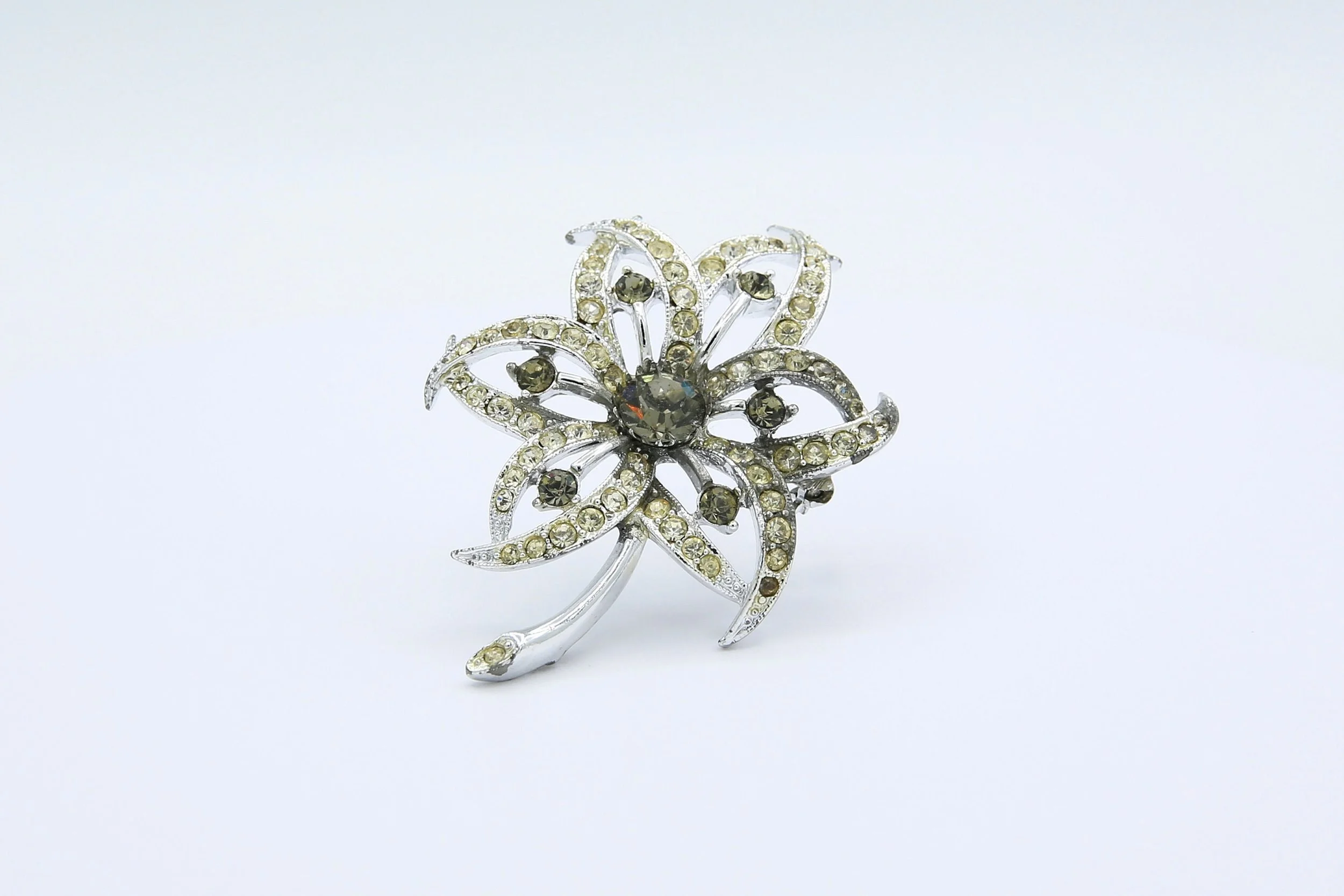 1966 SARAH COVENTRY EVENING STAR BROOCH