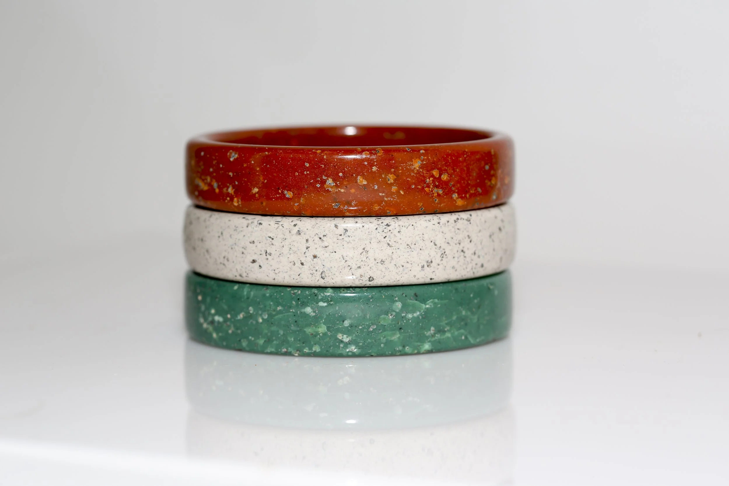 VINTAGE FLECKED BANGLES