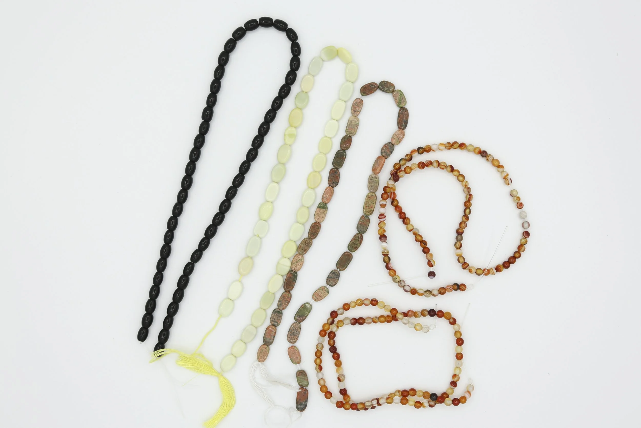 FMG BEAD LOT 1