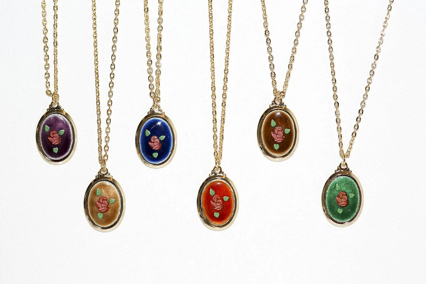 GUILLOCHE FLOWER NECKLACES