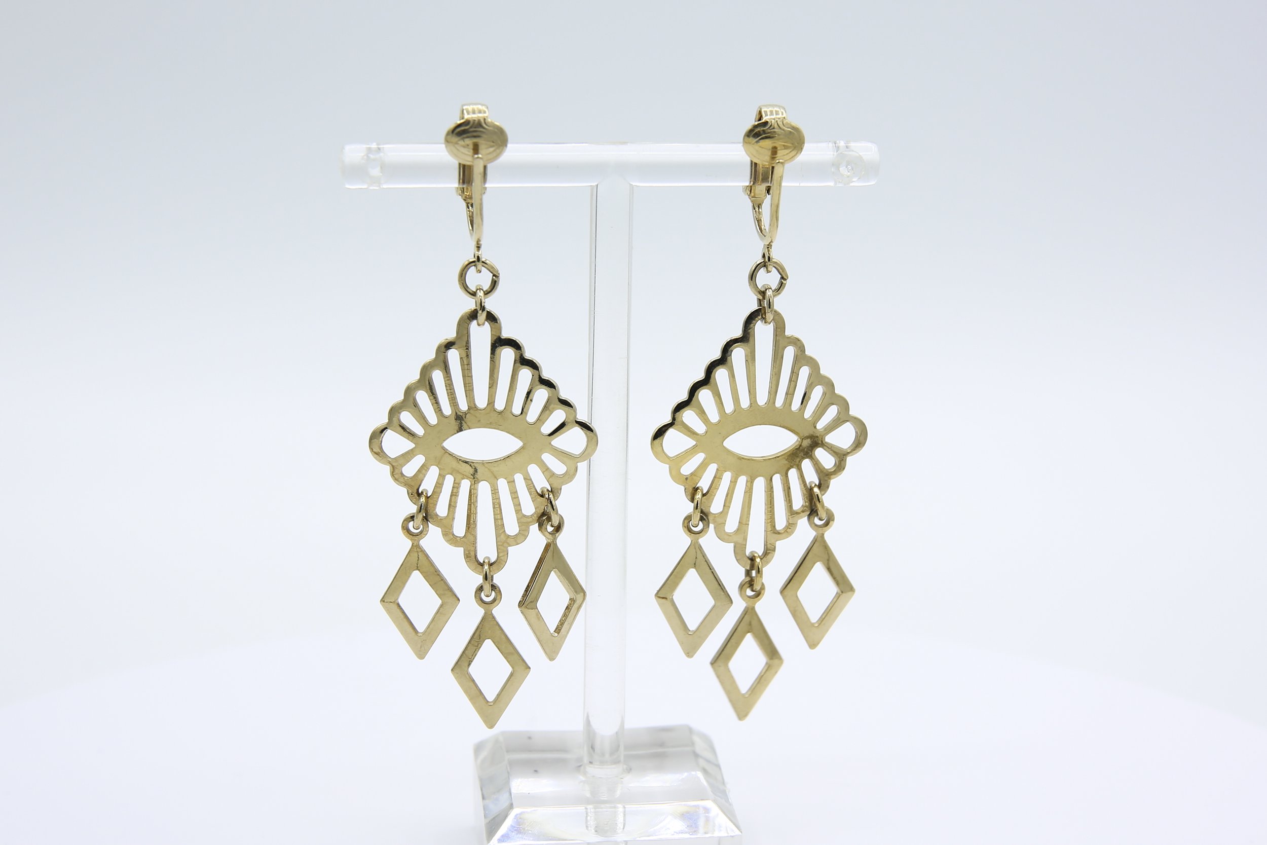 1974 SARAH COVENTRY MANDARIN MAGIC EARRINGS