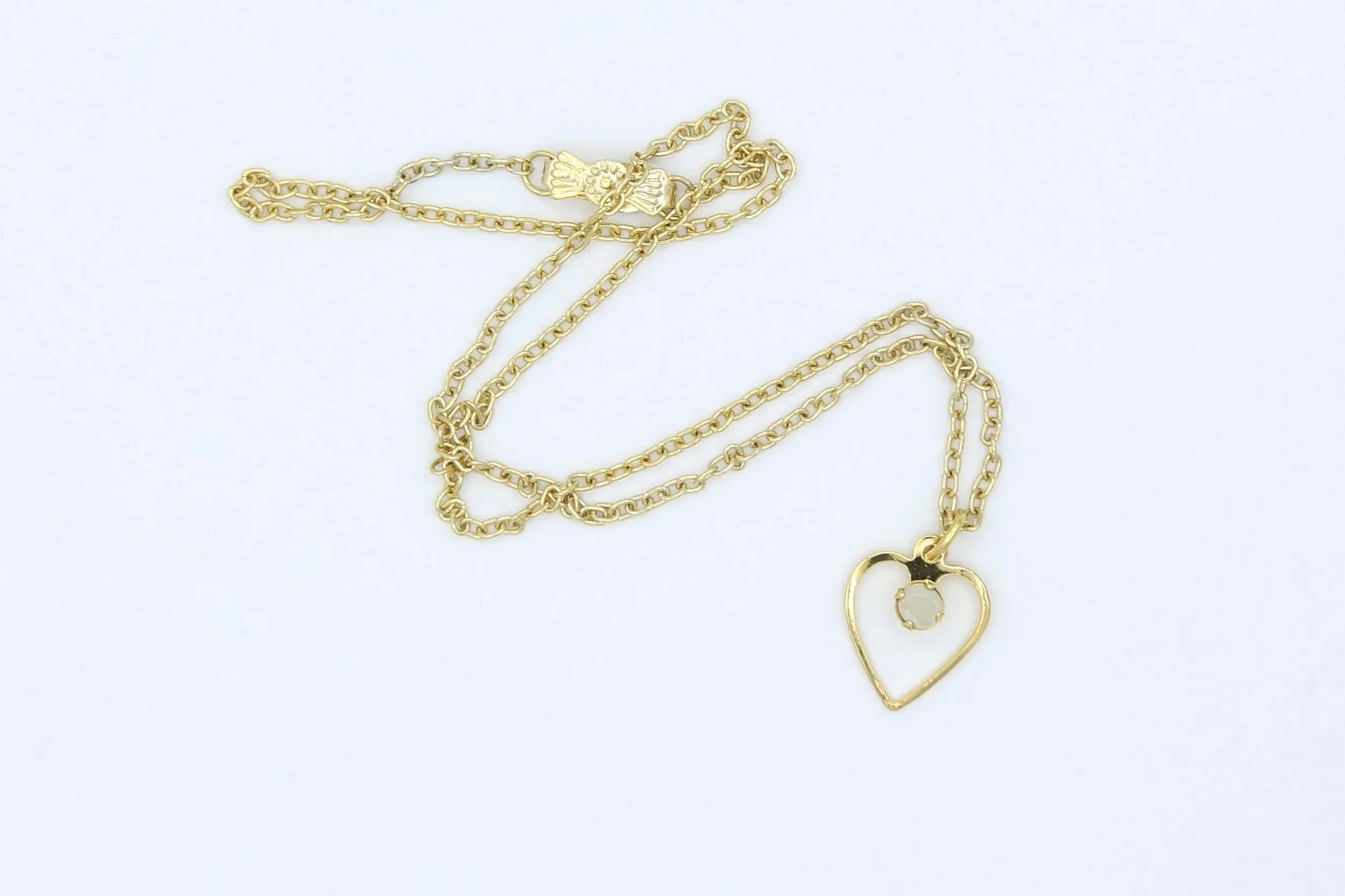 HEART AND PEARL NECKLACE