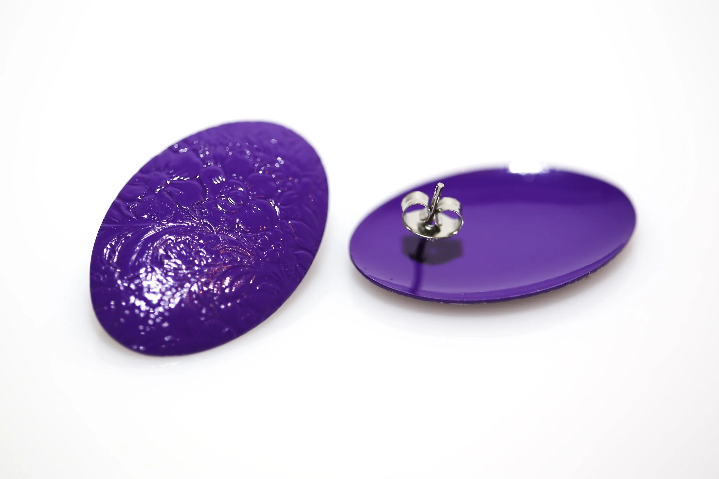 PURPLE FLORAL OVALS