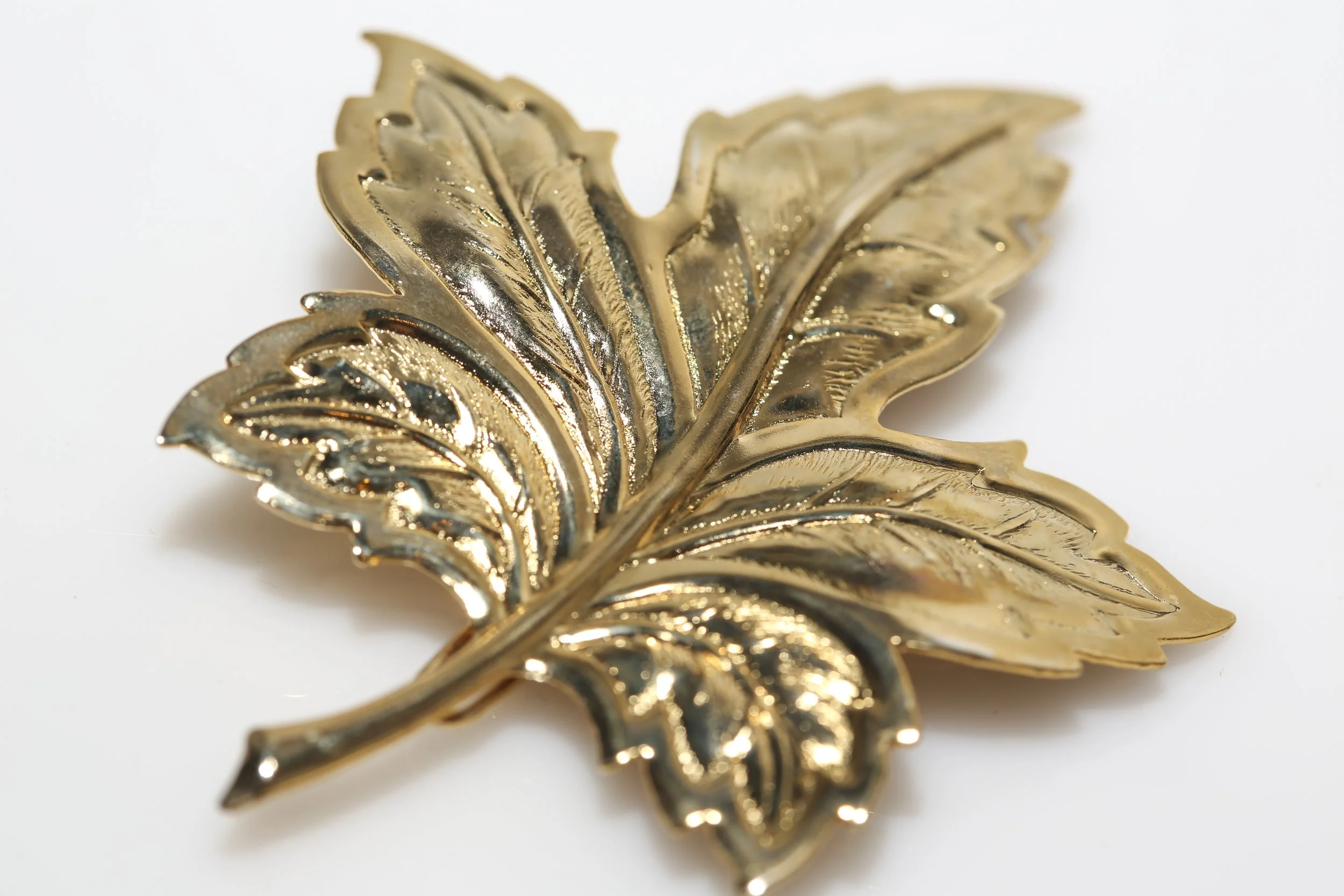 GOLD LEAF BARRETTE