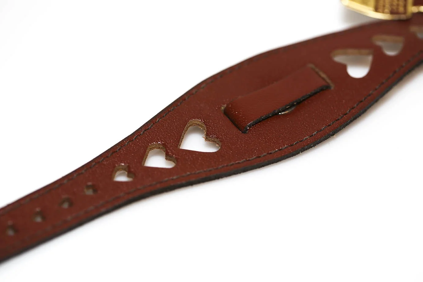 VINTAGE LEATHER HEART WATCH BAND